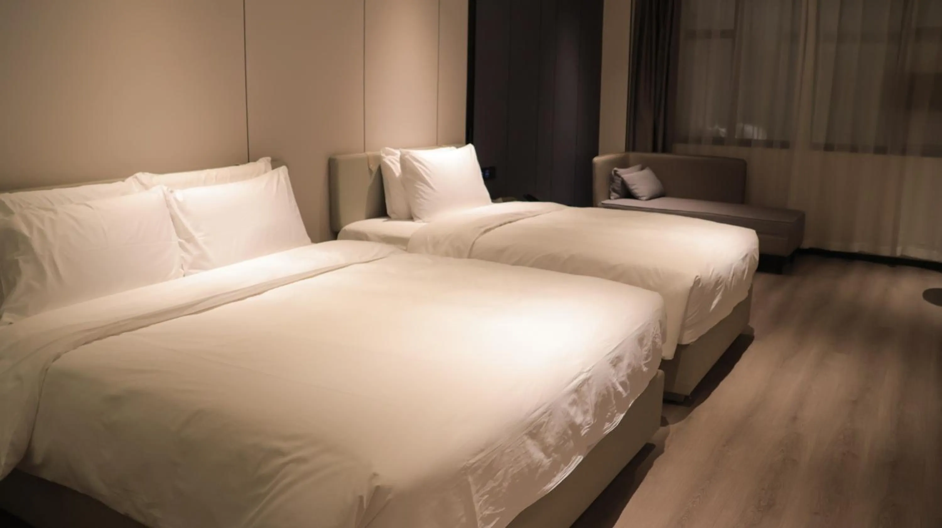 Bedroom, Bed in Atour X Hotel Guangzhou Baiyun International Airport Renhe Station