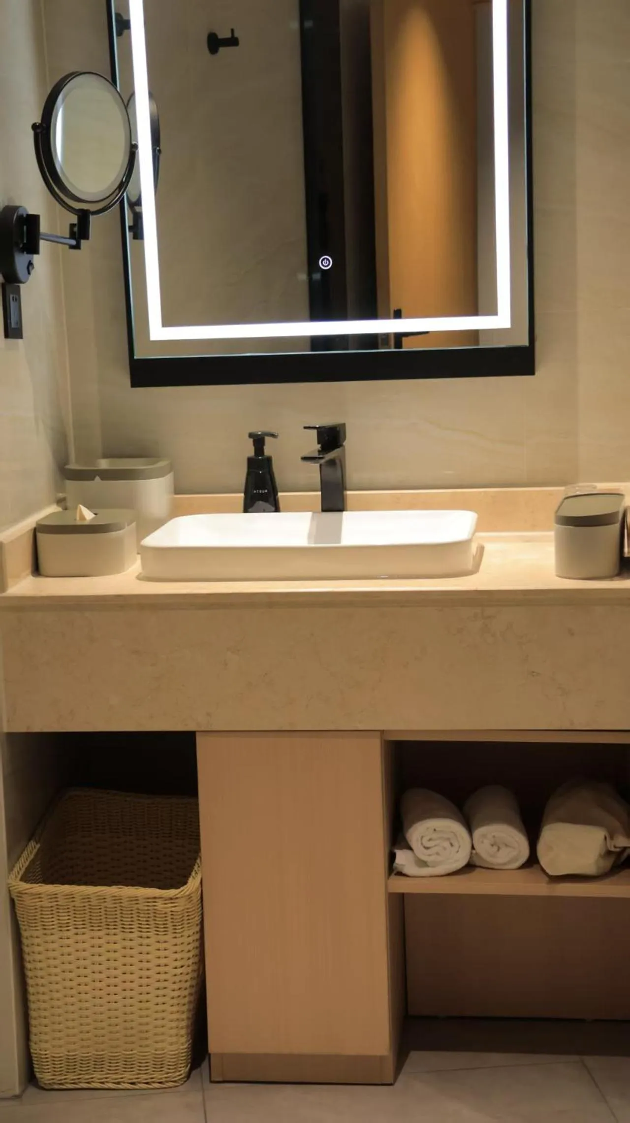 Bathroom in Atour X Hotel Guangzhou Baiyun International Airport Renhe Station