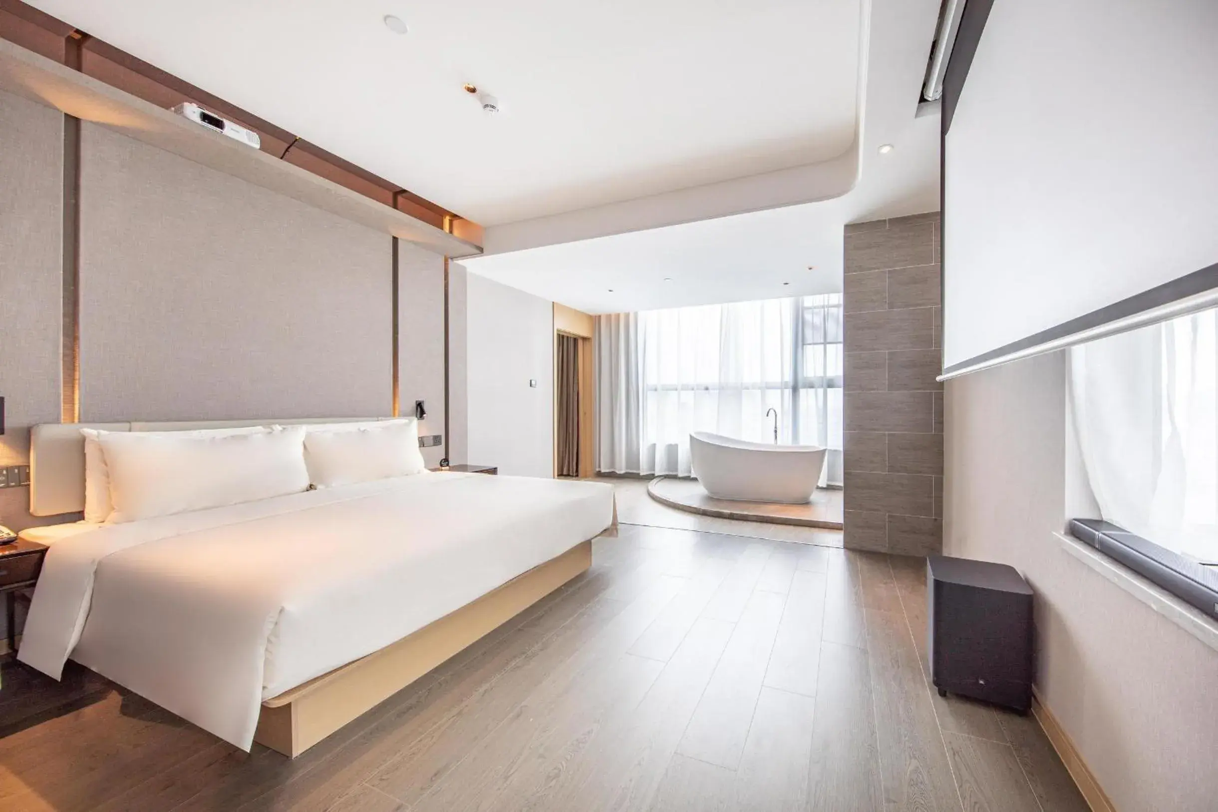 Bed in Atour Hotel Shenzhen Fuhai International Convention and Exhibition Center Bed in Atour Hotel Shenzhen Fuhai International Convention and Exhibition Center