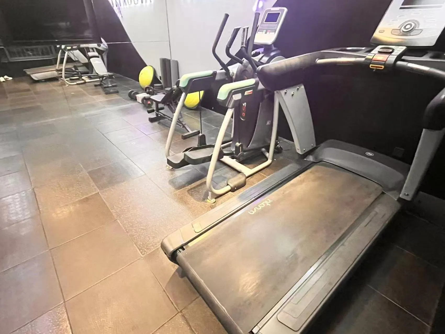 Fitness centre/facilities in Atour Hotel Shenzhen Nanshan Shekou