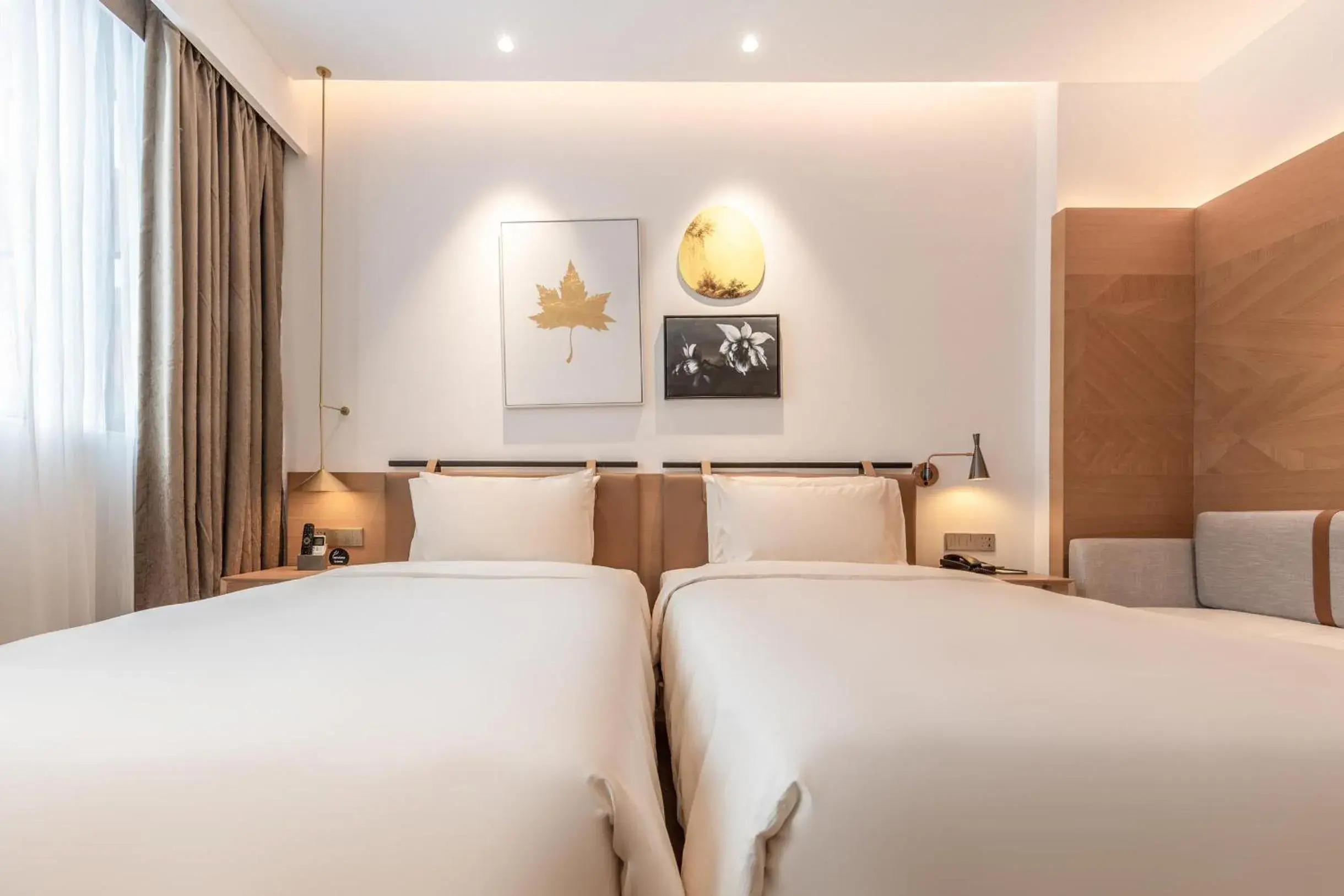 Bed in Atour Hotel Shenzhen Nanshan Vanke Yuncheng Bed in Atour Hotel Shenzhen Nanshan Vanke Yuncheng