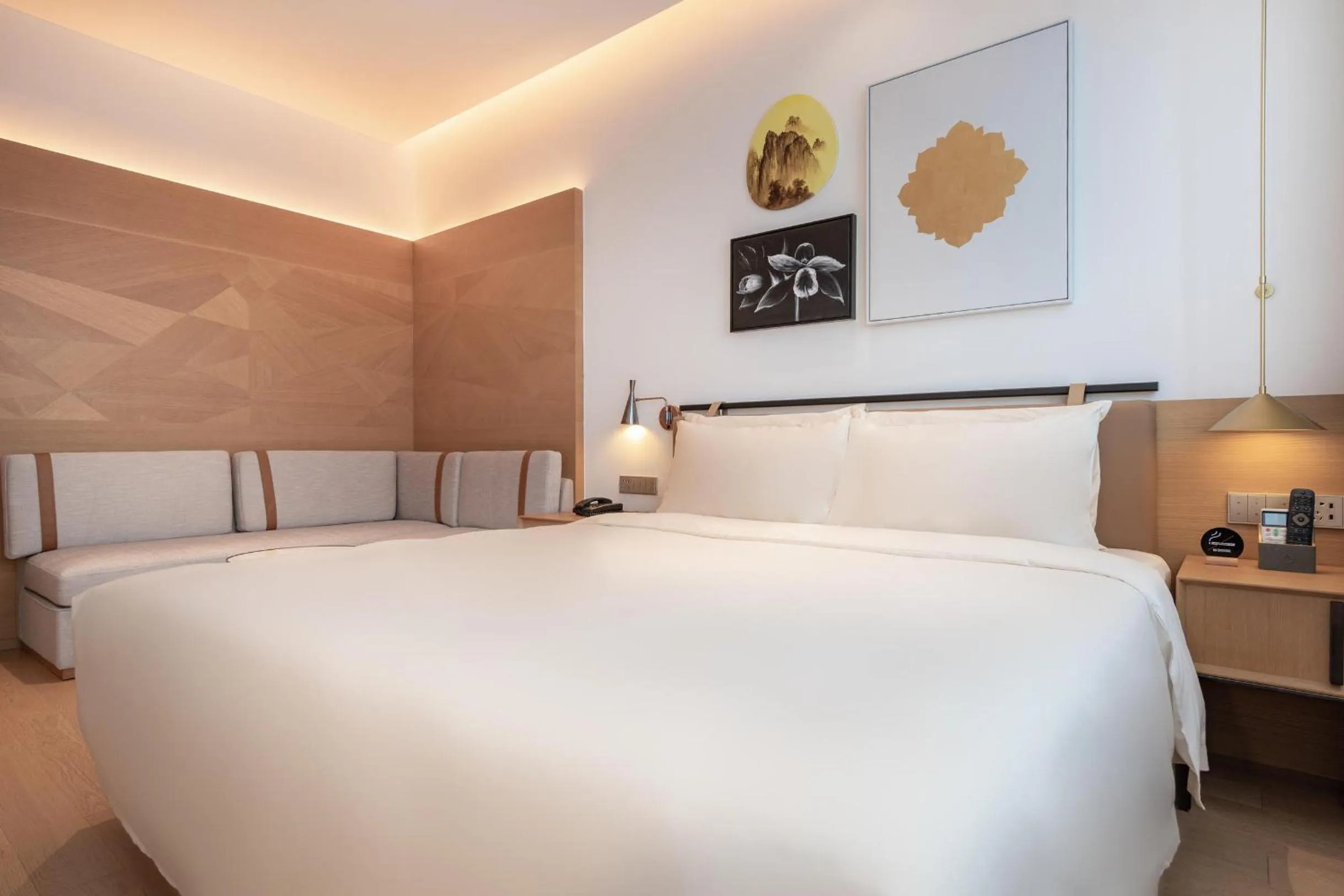 Bed in Atour Hotel Shenzhen Nanshan Vanke Yuncheng