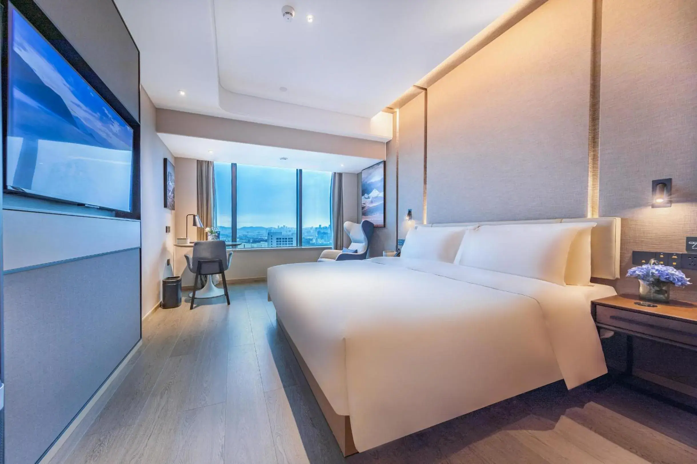 Bed in Atour Hotel Shenzhen Guanlan High Tech Park Bed in Atour Hotel Shenzhen Guanlan High Tech Park