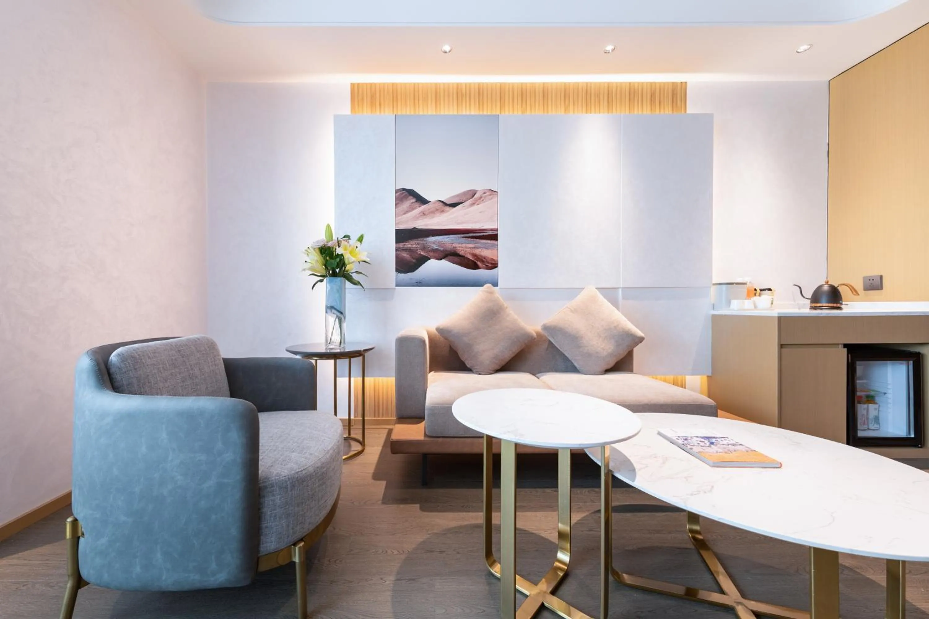 Atour Hotel Shenzhen Futian Xiangmi Lake