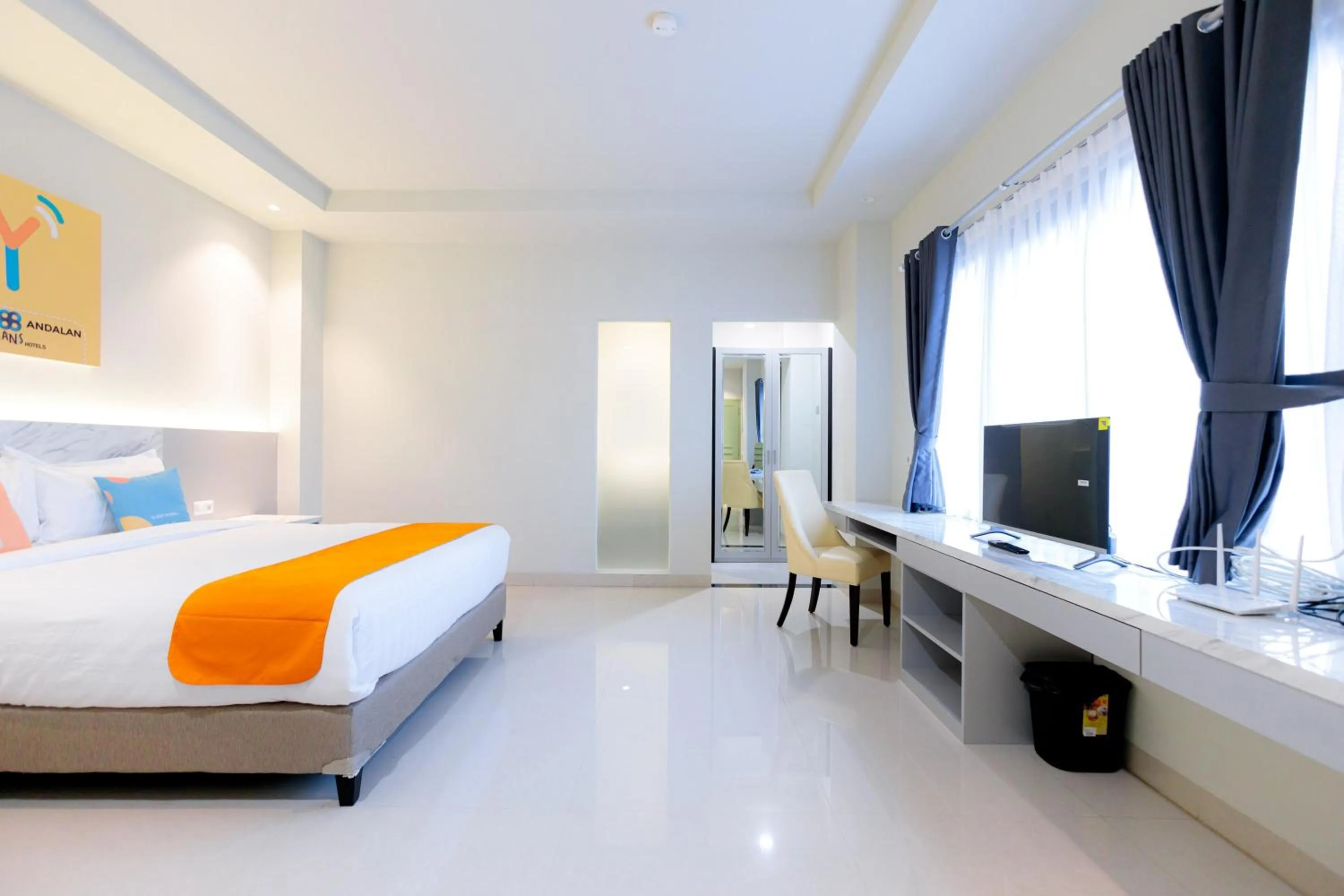 Bed in Sans Hotel 88 Andalan Surabaya by RedDoorz