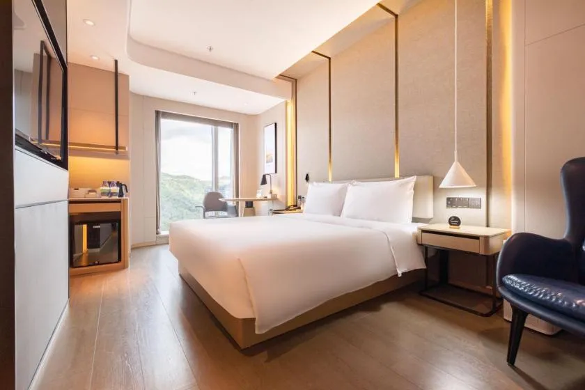 Bed in Atour S Hotel Zhuhai Gongbei Port NetEase Selected