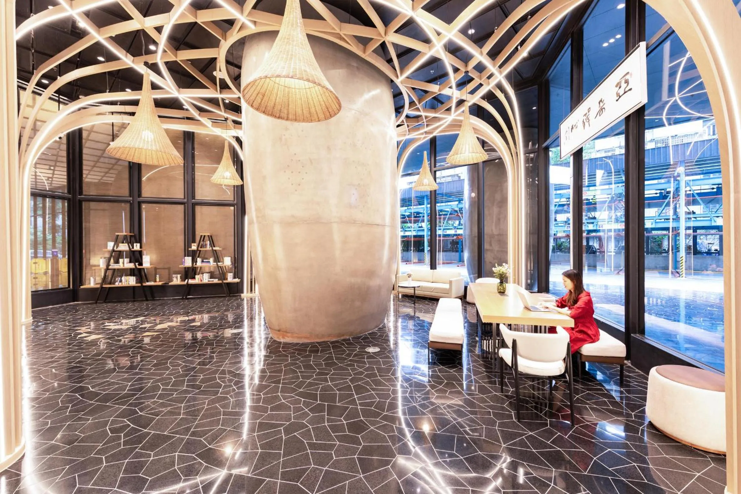 Atour S Hotel Zhuhai Gongbei Port NetEase Selected