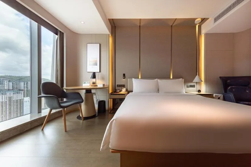 Bed in Atour S Hotel Zhuhai Gongbei Port NetEase Selected