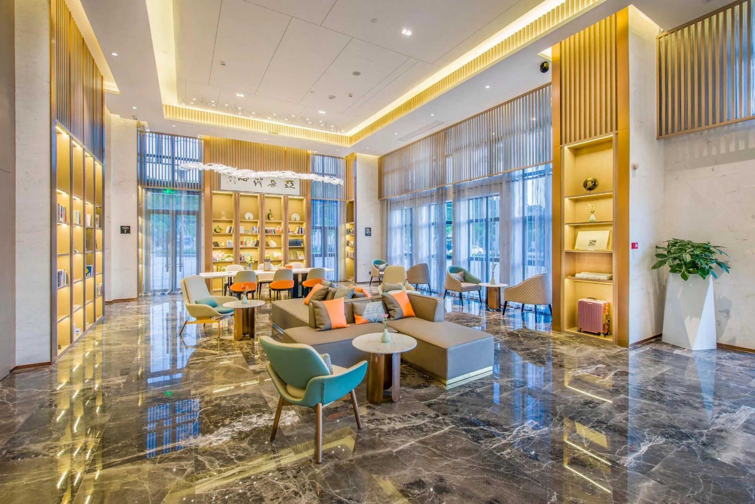 Atour Hotel Zhuhai Tangjiawan University Jinding Plaza