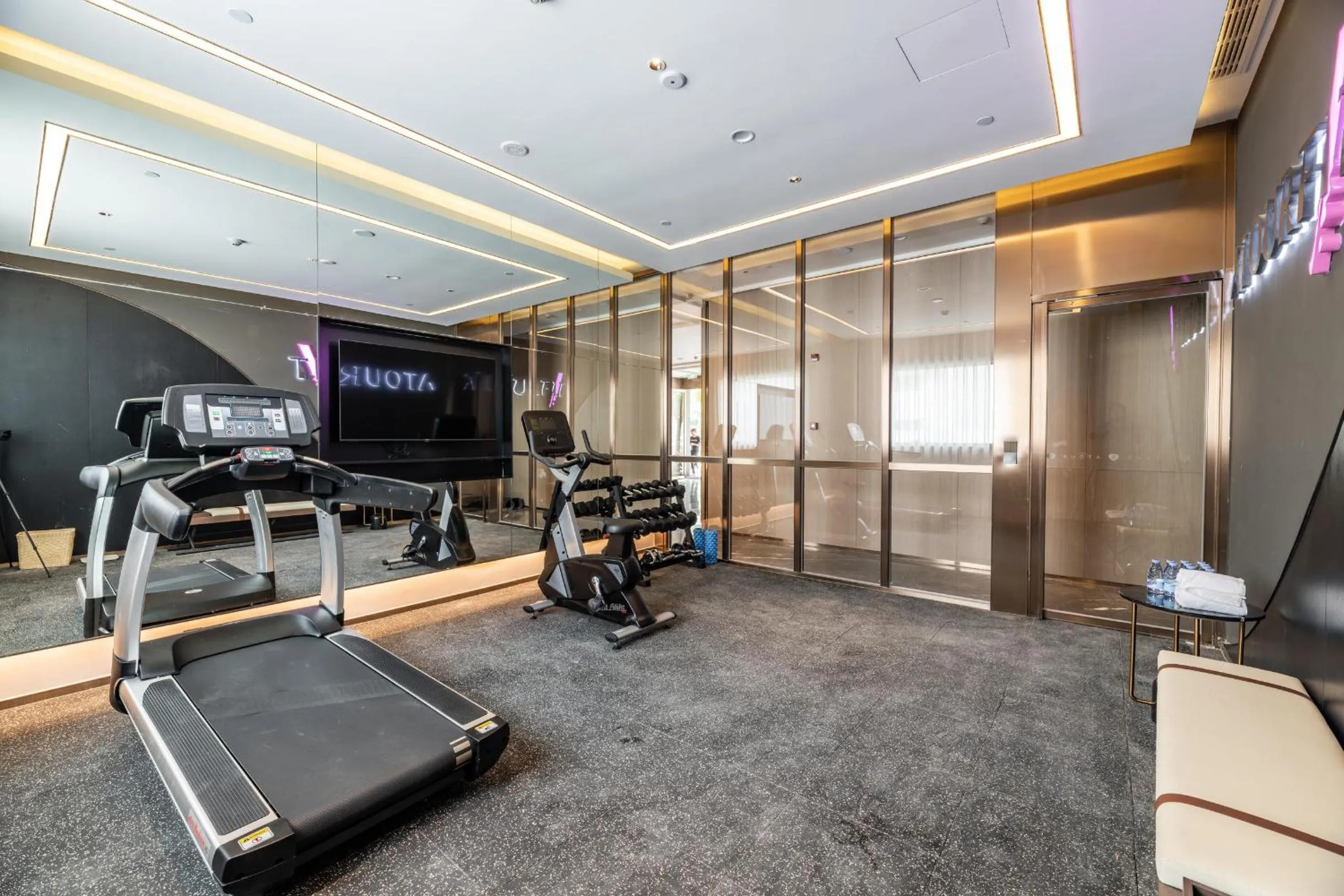 Fitness centre/facilities in Atour X Hotel Chengdu Shuangnan Wuhou Avenue Station