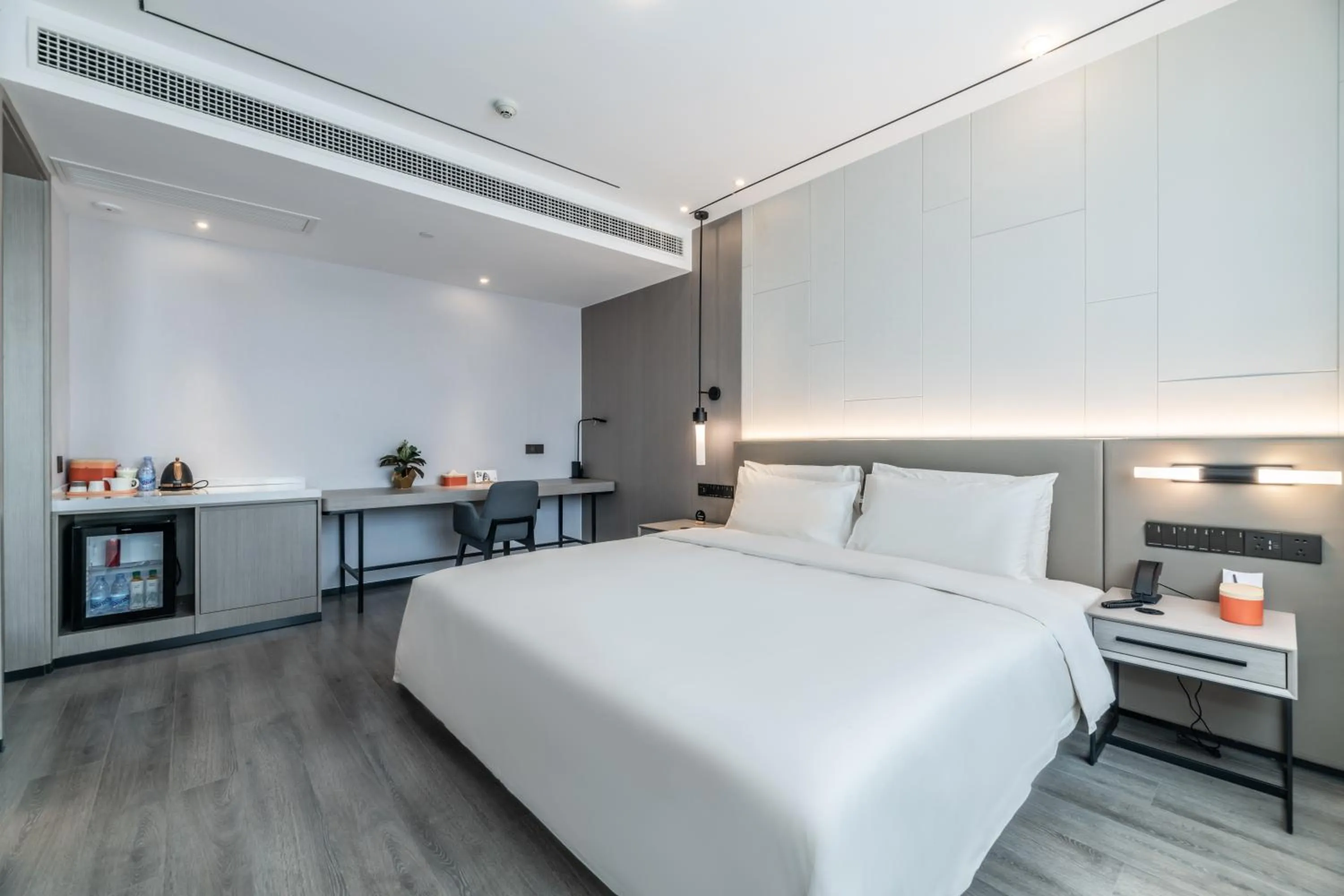 Bed in Atour X Hotel Chengdu Shuangnan Wuhou Avenue Station