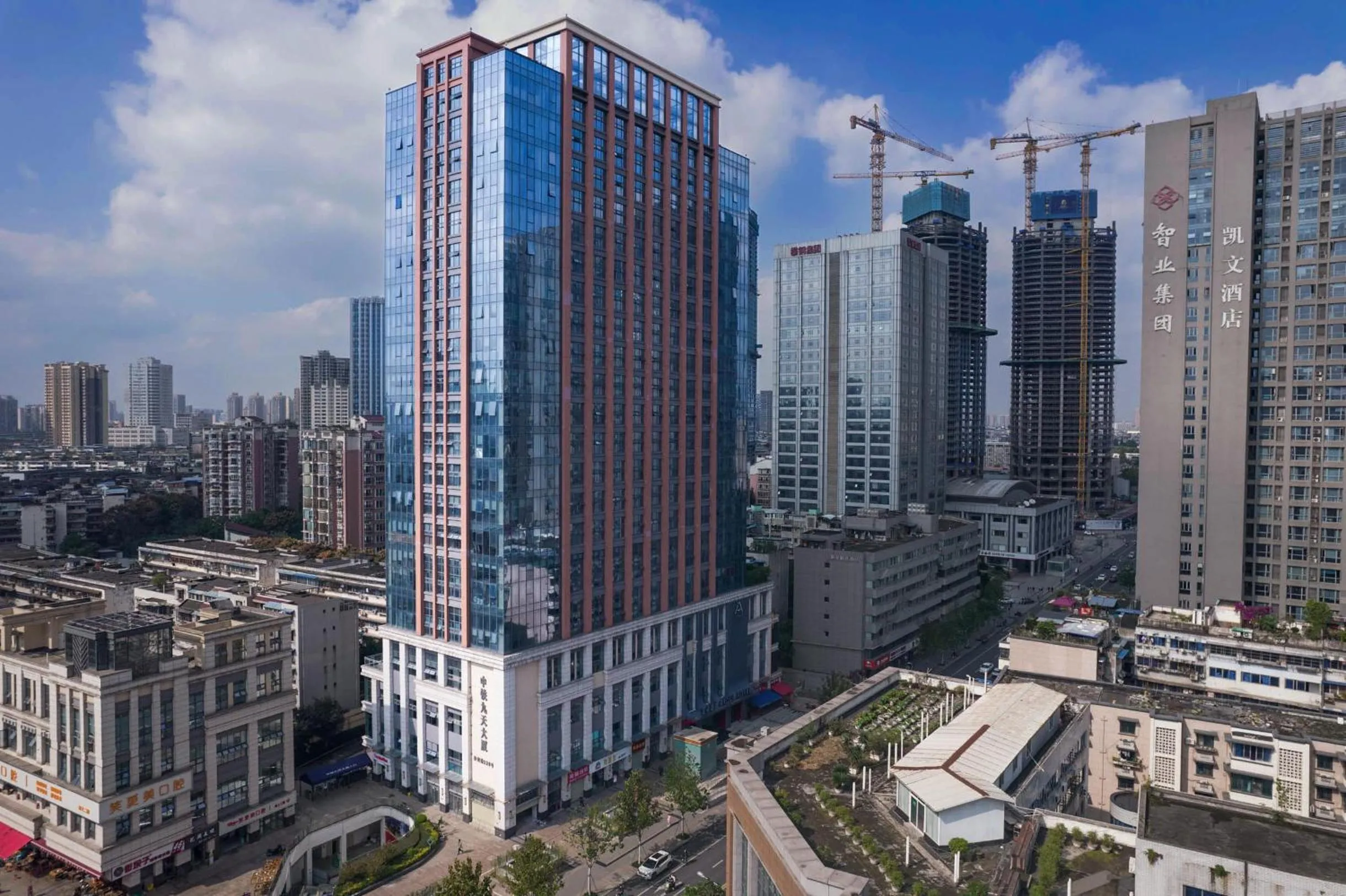 Chengdu Southwest Jiaotongda Shawan Subway Station Atour Hotel
