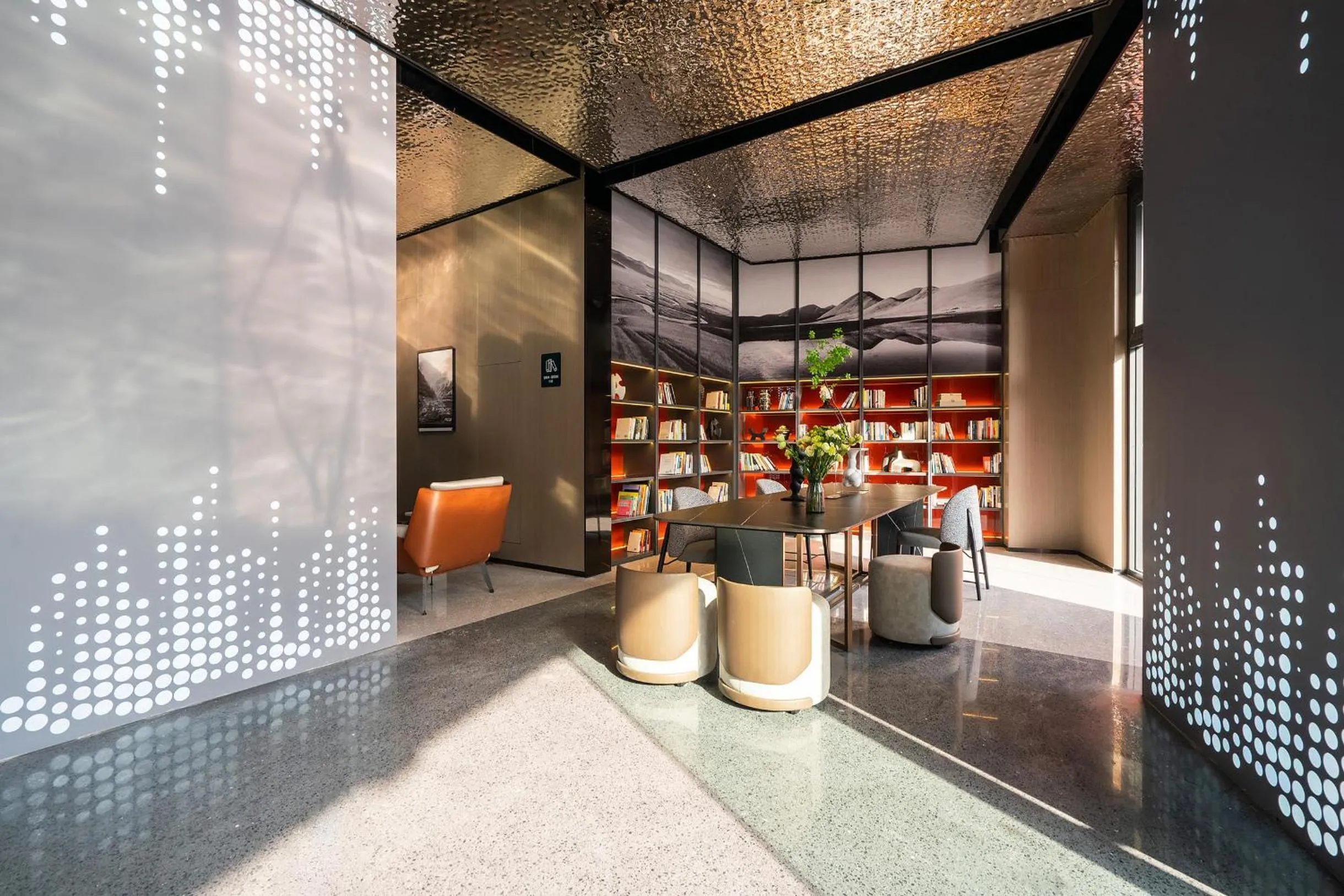 Chengdu Southwest Jiaotongda Shawan Subway Station Atour Hotel