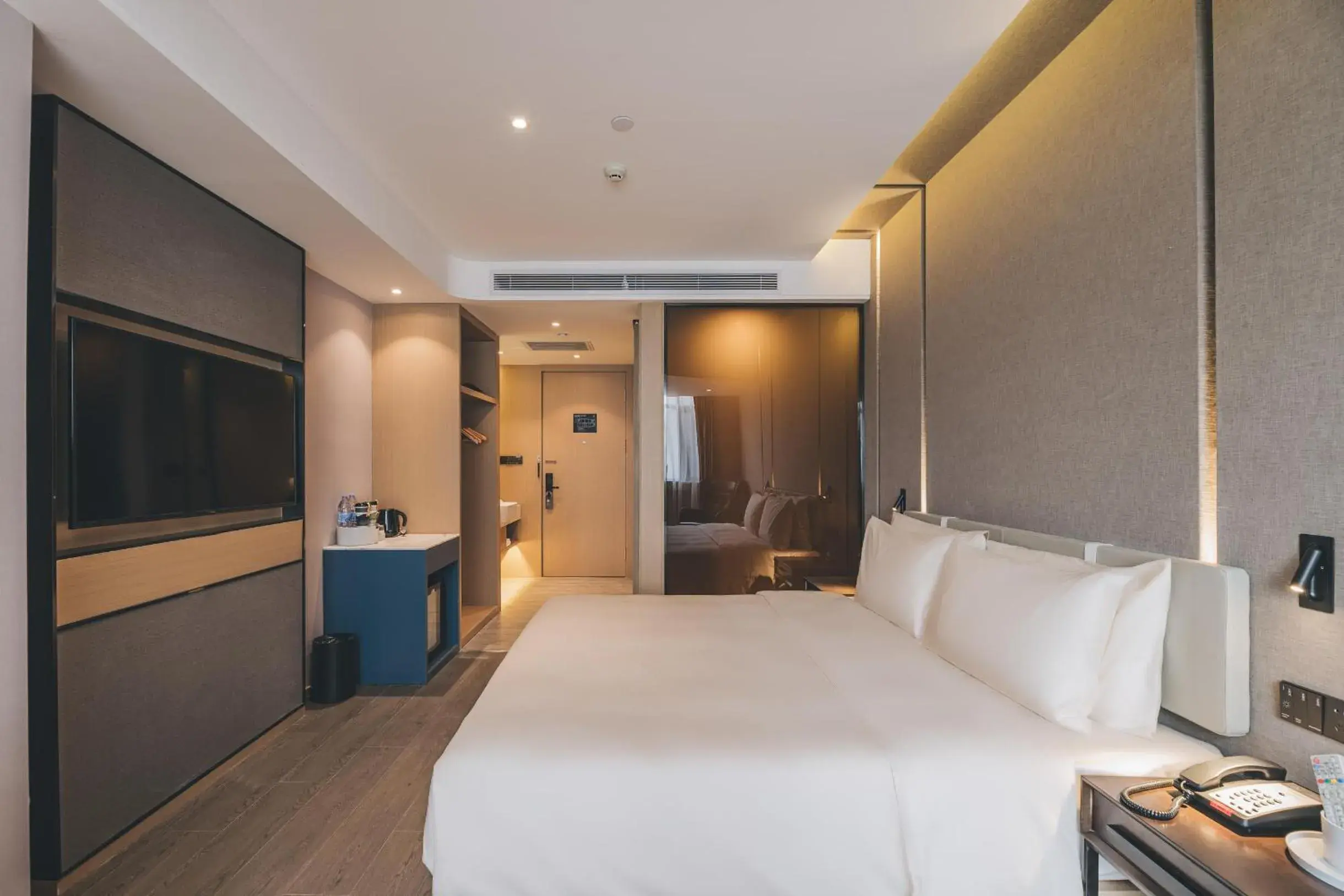 Bed in Atour Hotel Lanzhou Dongfanghong Plaza Bed in Atour Hotel Lanzhou Dongfanghong Plaza