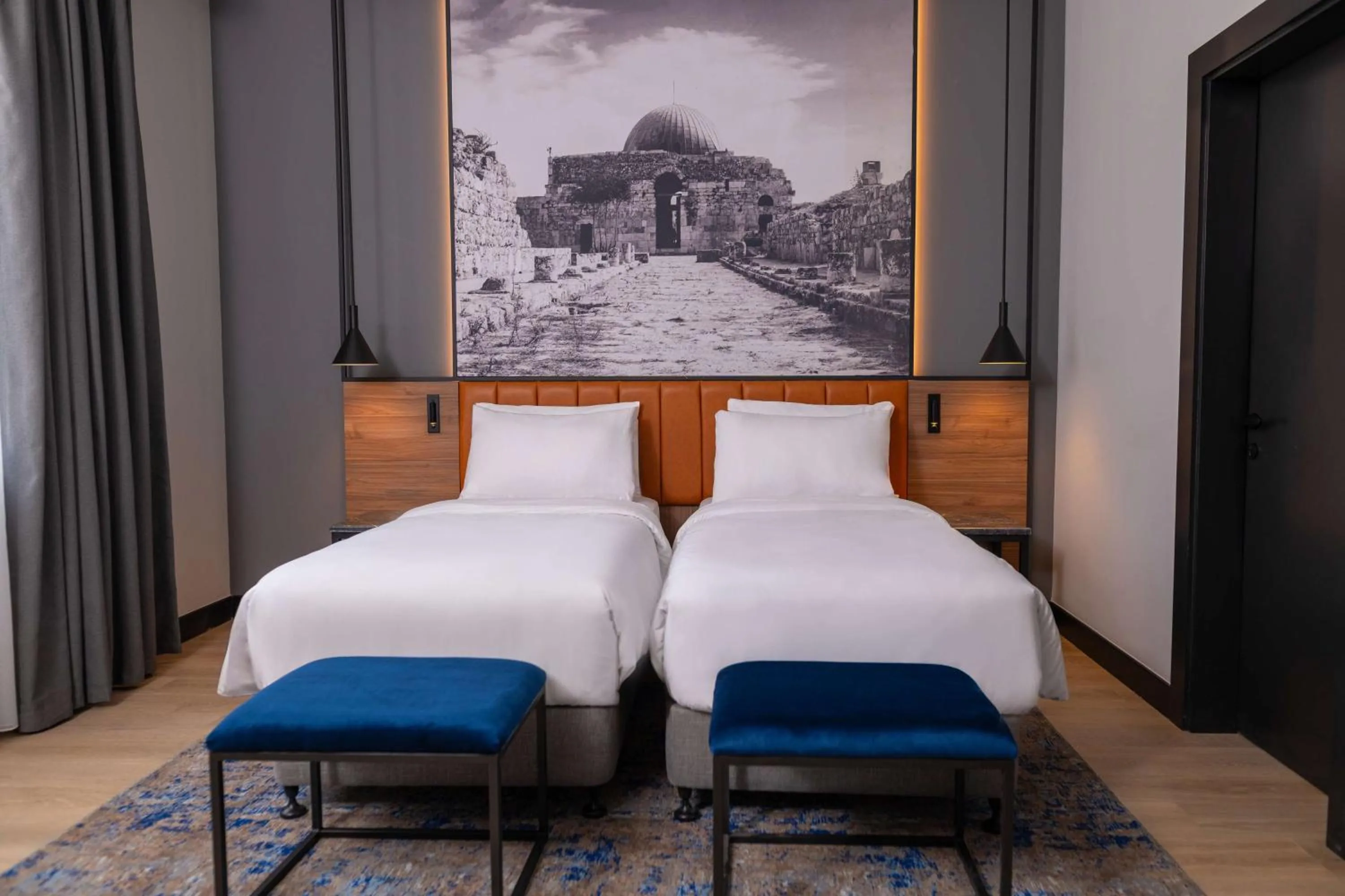 Photo of the whole room, Bed in Radisson Blu Hotel, Amman Galleria Mall