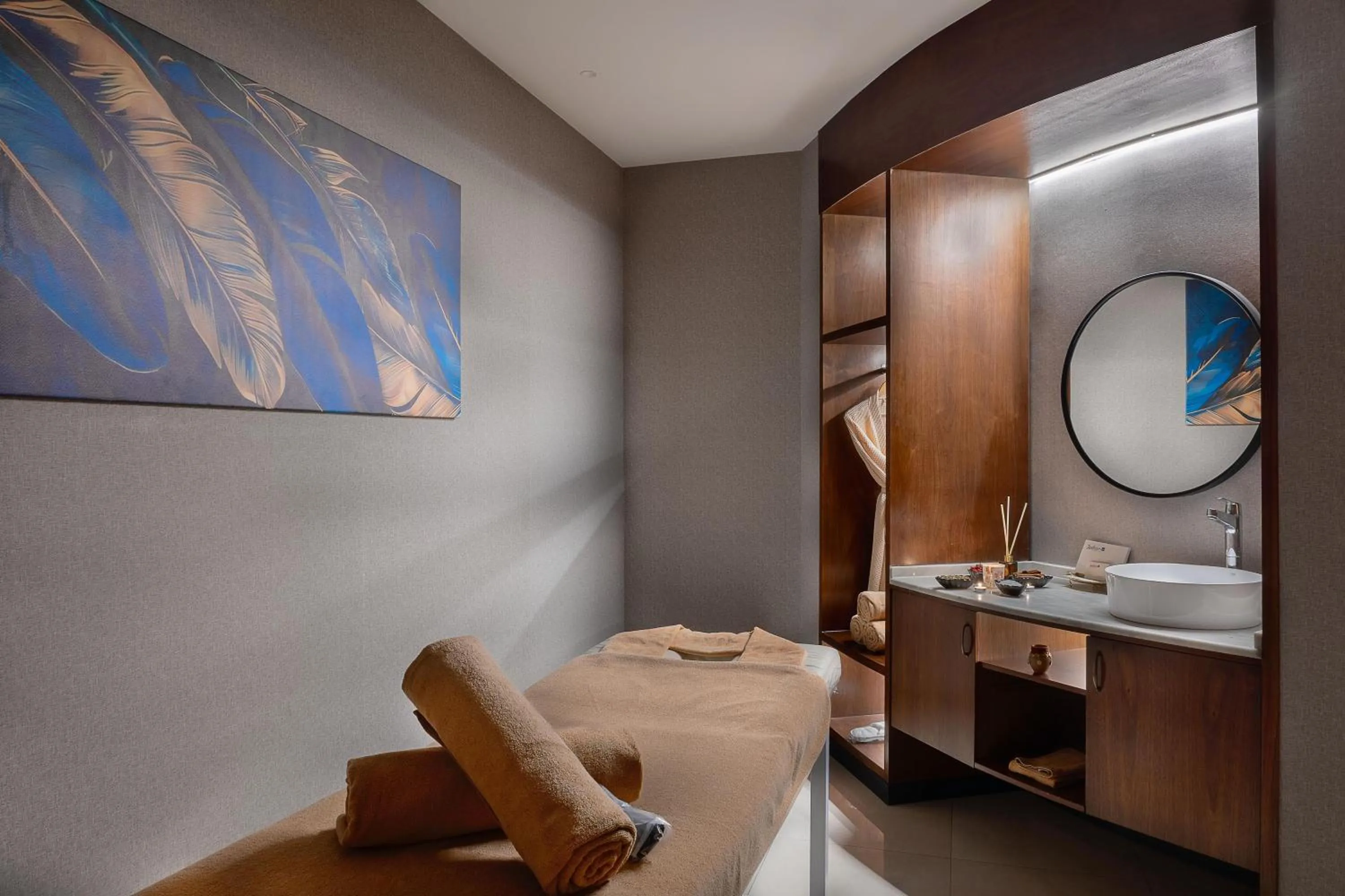 Spa and wellness centre/facilities in Radisson Blu Hotel, Amman Galleria Mall