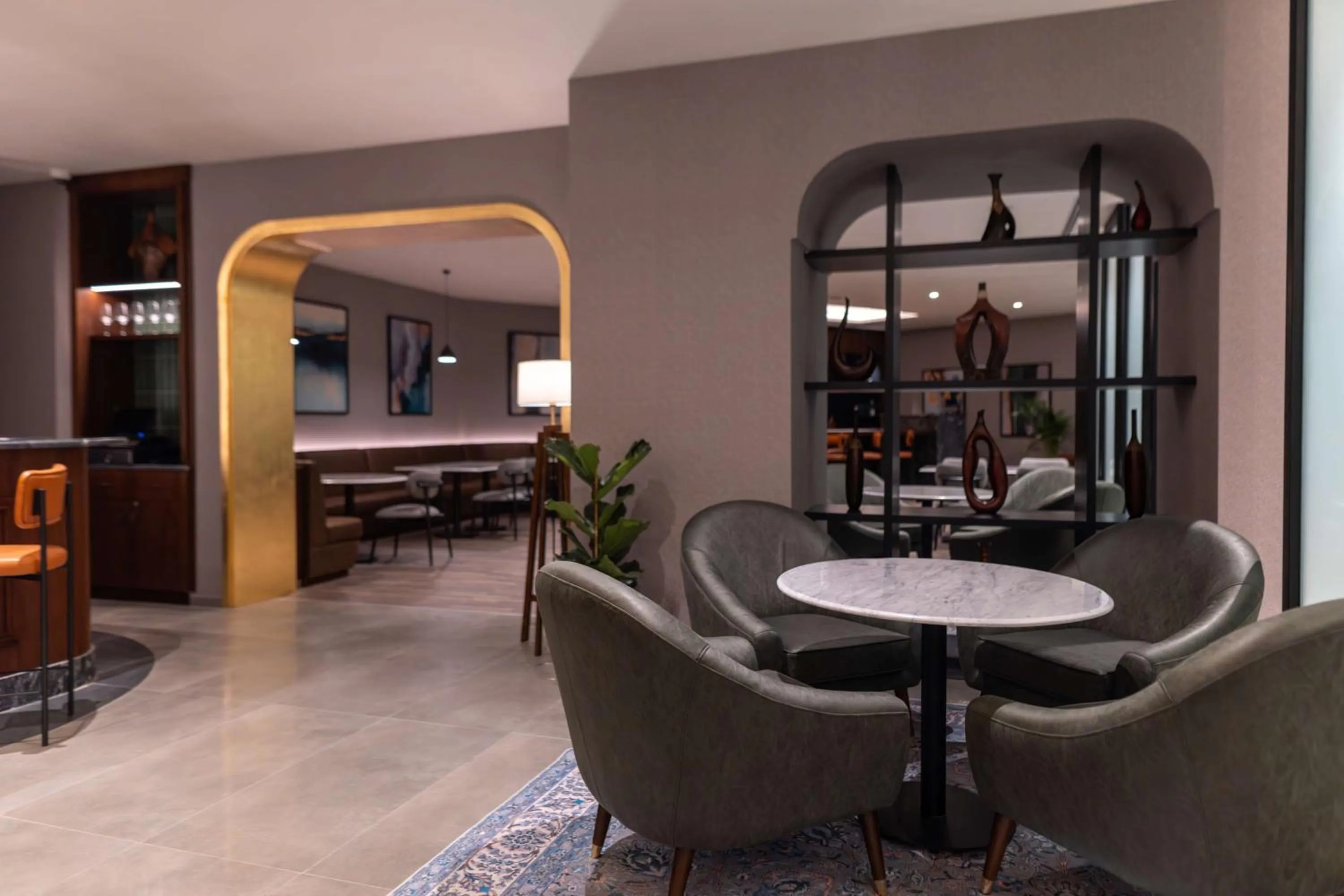 Lounge or bar in Radisson Blu Hotel, Amman Galleria Mall