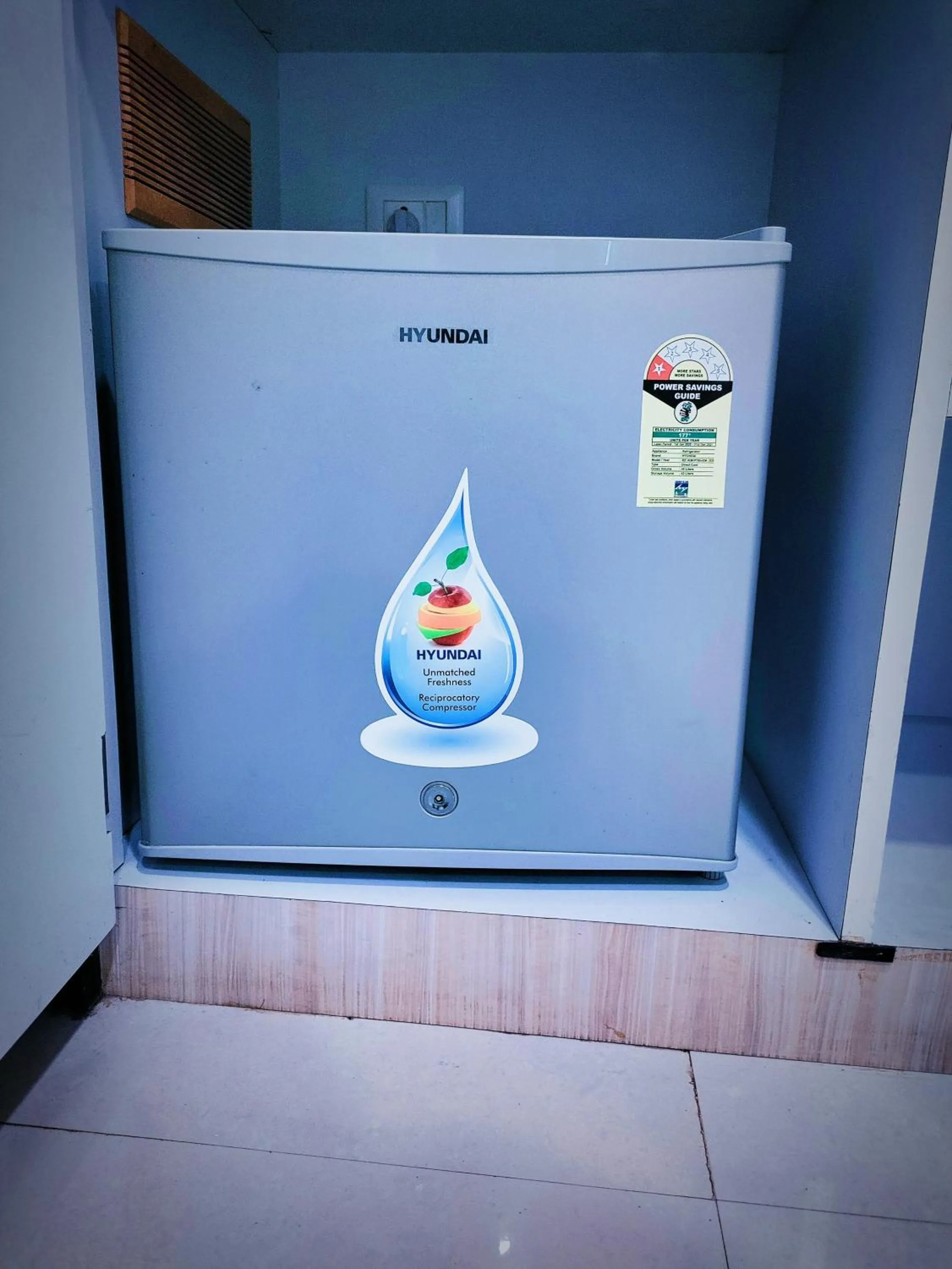 room service in Sambhabana Hotel & Suites