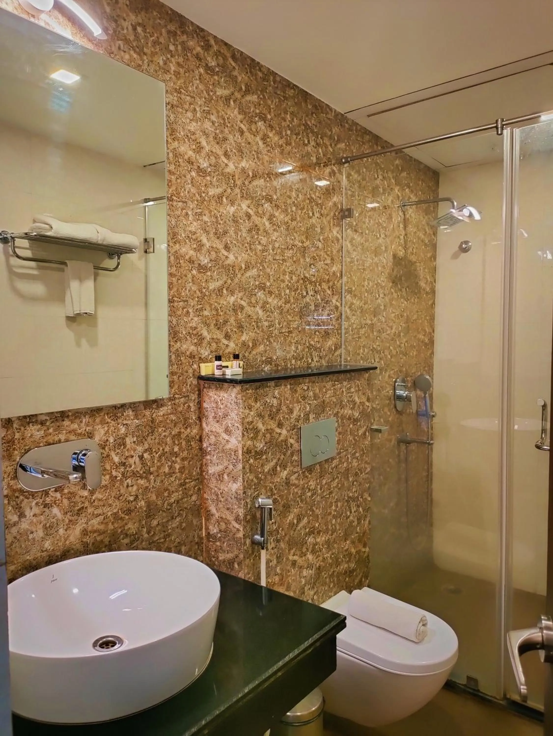 Toilet in Sambhabana Hotel & Suites