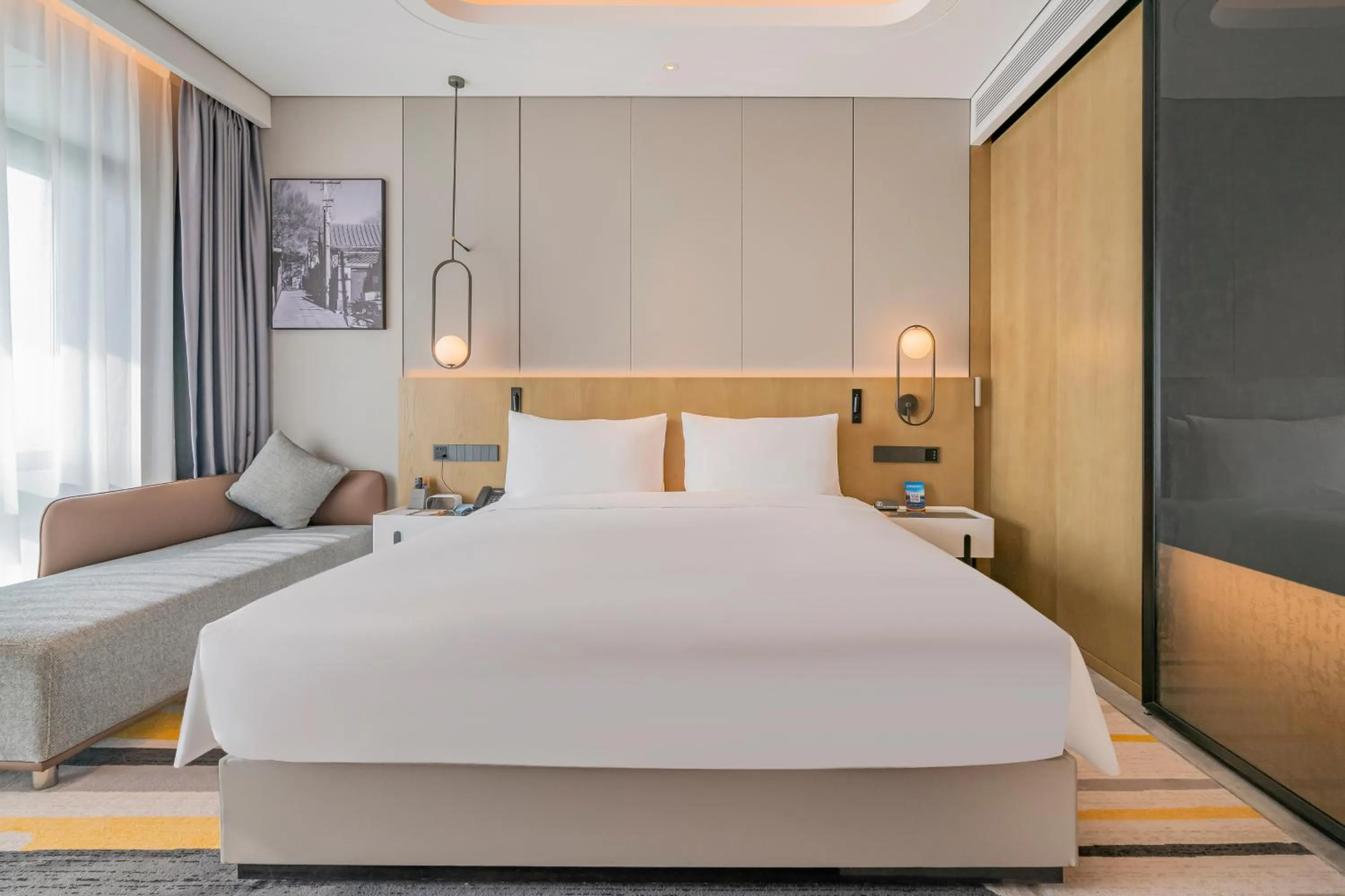 Bedroom in Radisson Hotel, Beijing DaXing Airport