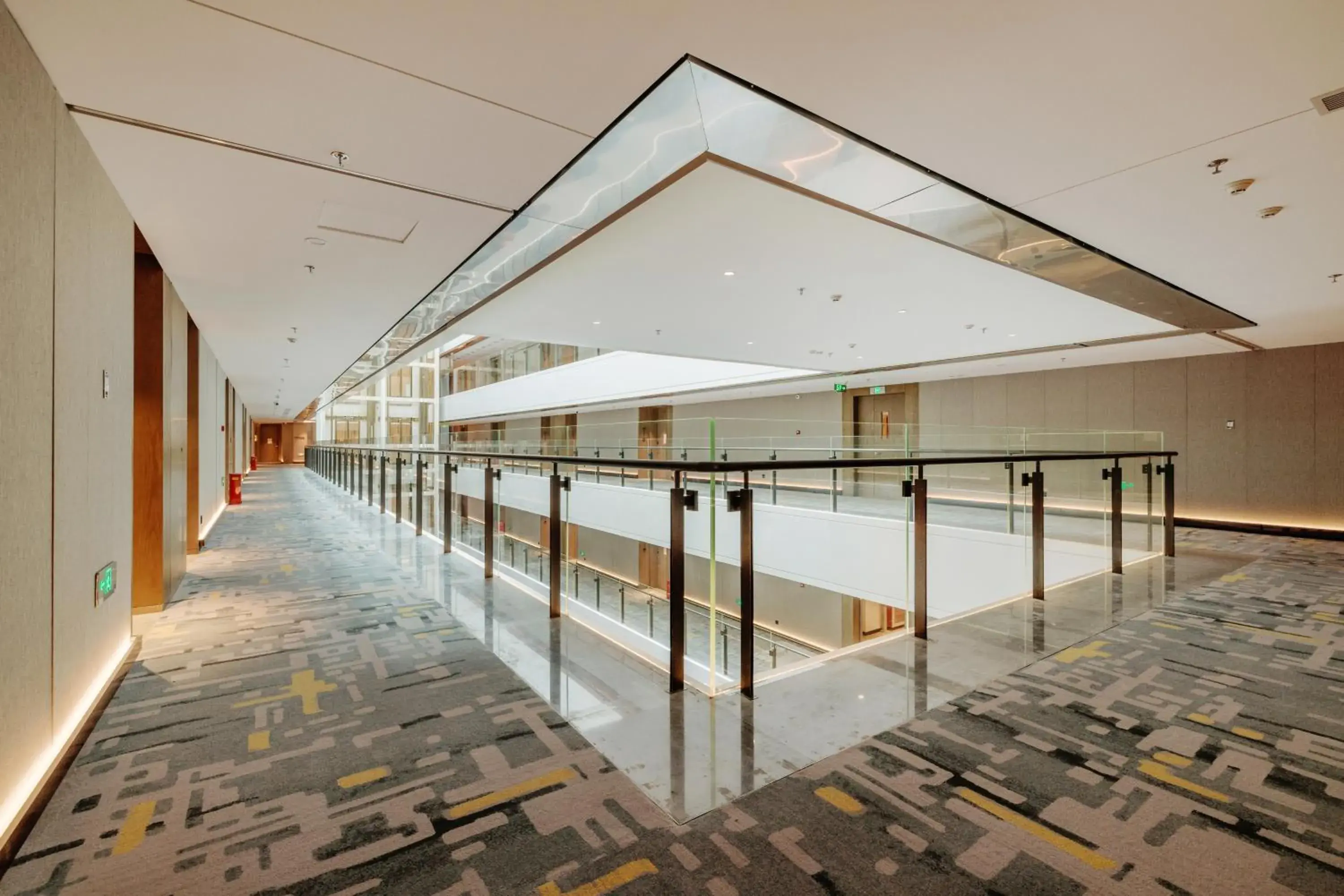 Property building in Radisson Hotel, Beijing DaXing Airport Property building in Radisson Hotel, Beijing DaXing Airport