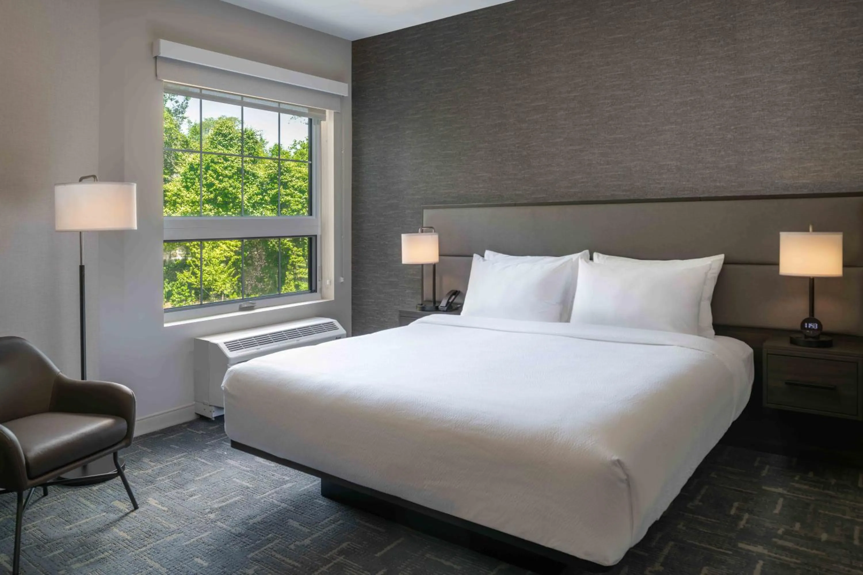 Bedroom, Bed in Residence Inn by Marriott Annapolis