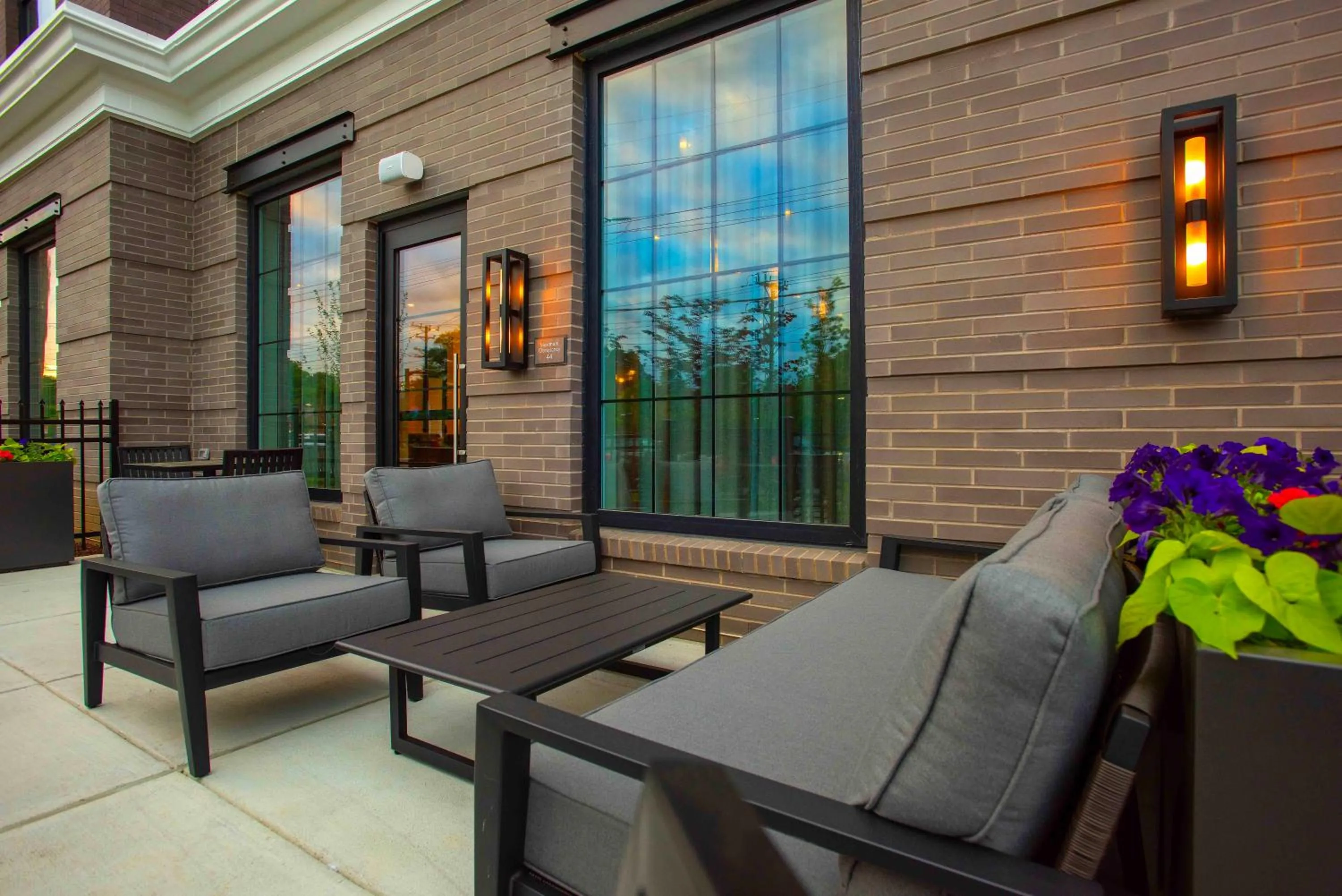 Patio in Fairfield by Marriott Inn & Suites Annapolis