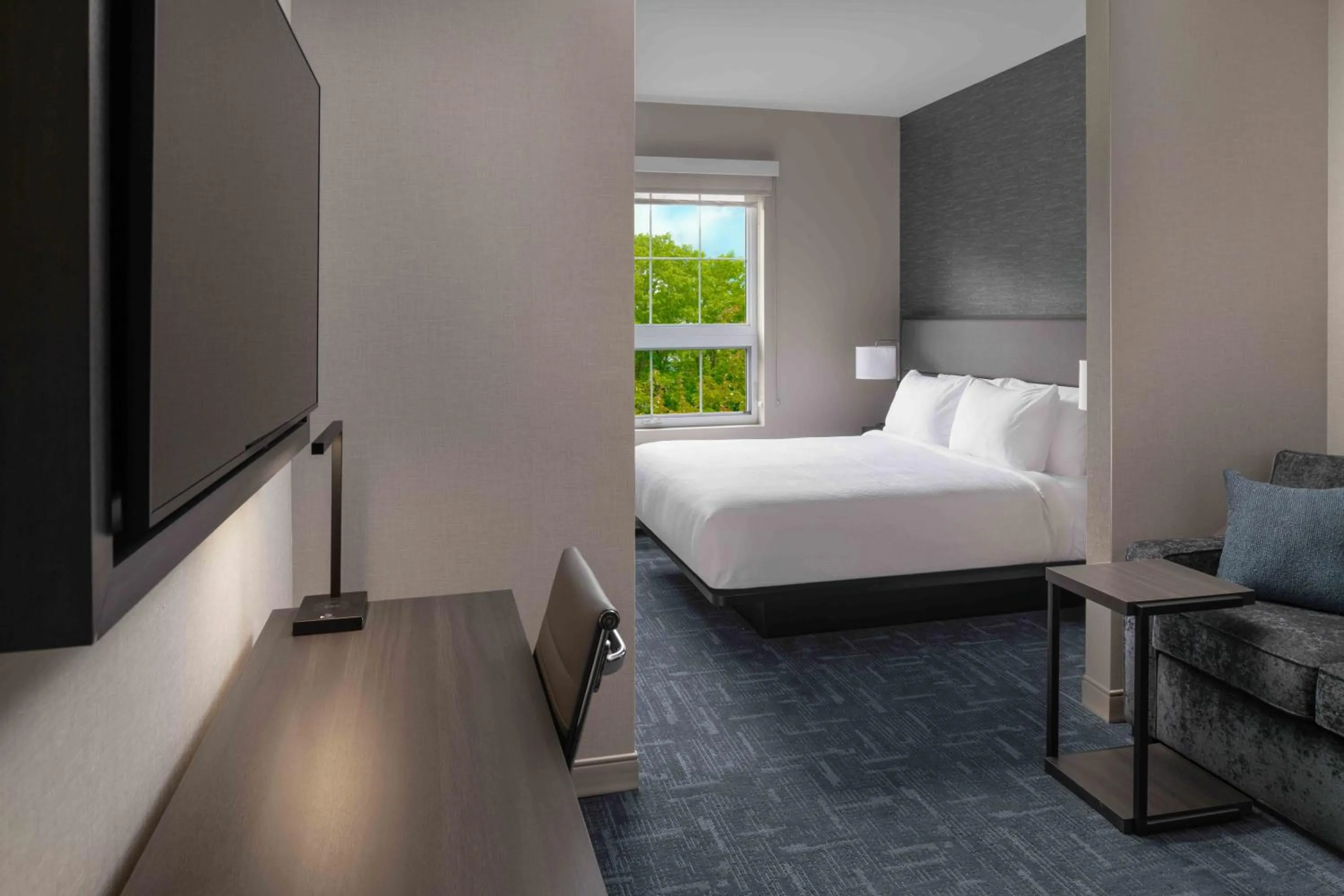 Bedroom, Bed in Fairfield by Marriott Inn & Suites Annapolis