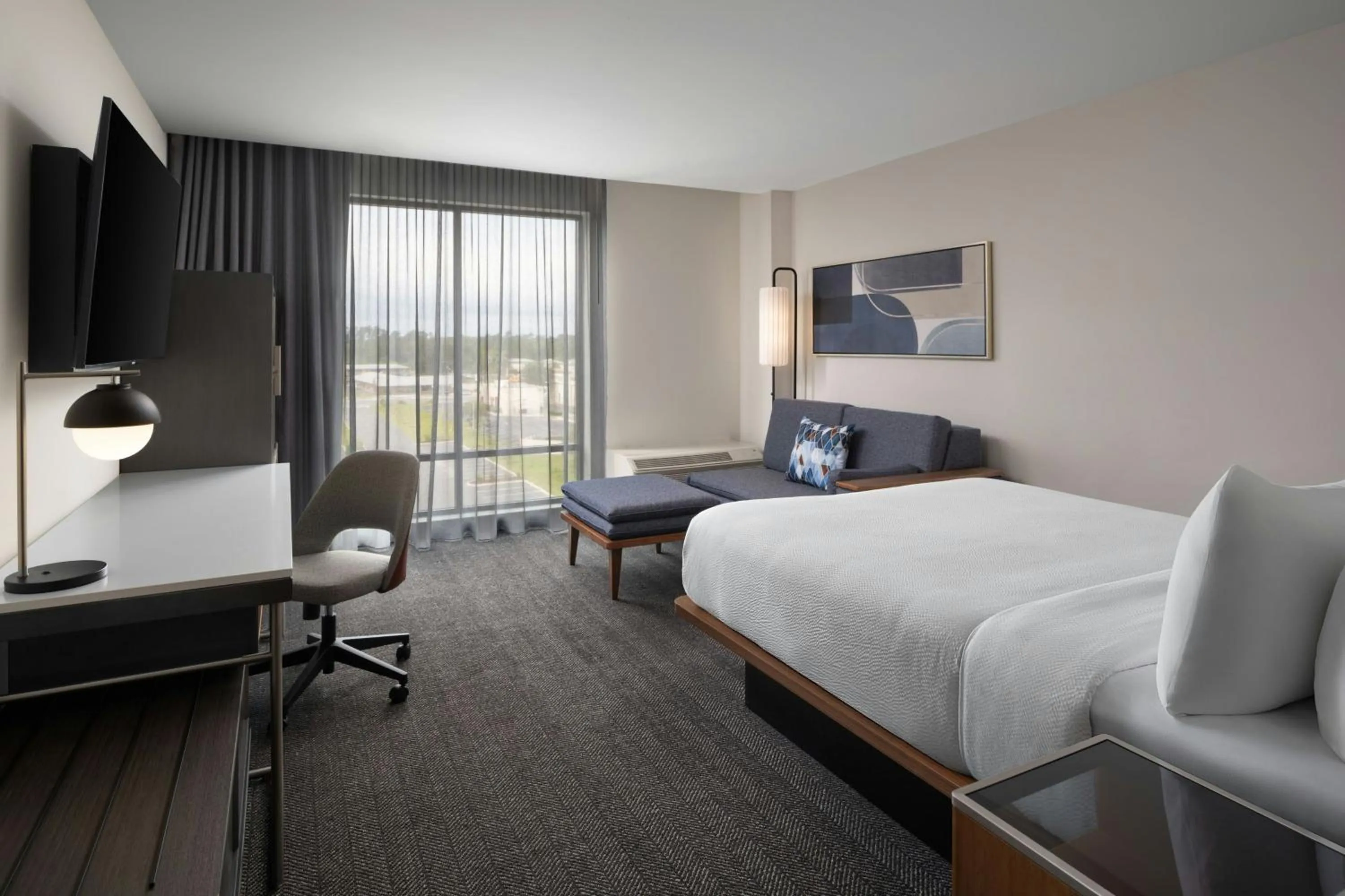 Photo of the whole room, Bed in Courtyard by Marriott Lake City