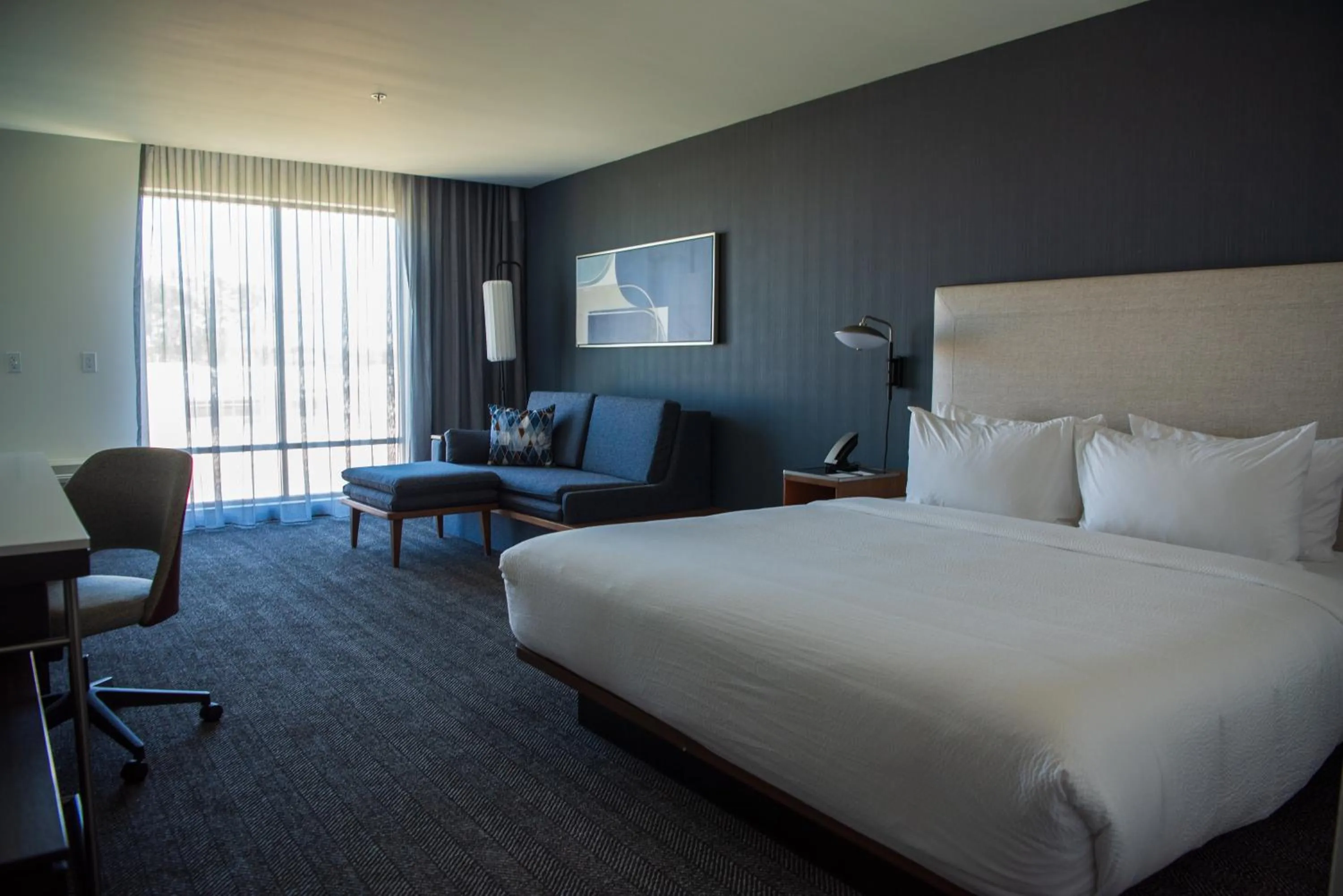 Bedroom, Bed in Courtyard by Marriott Lake City