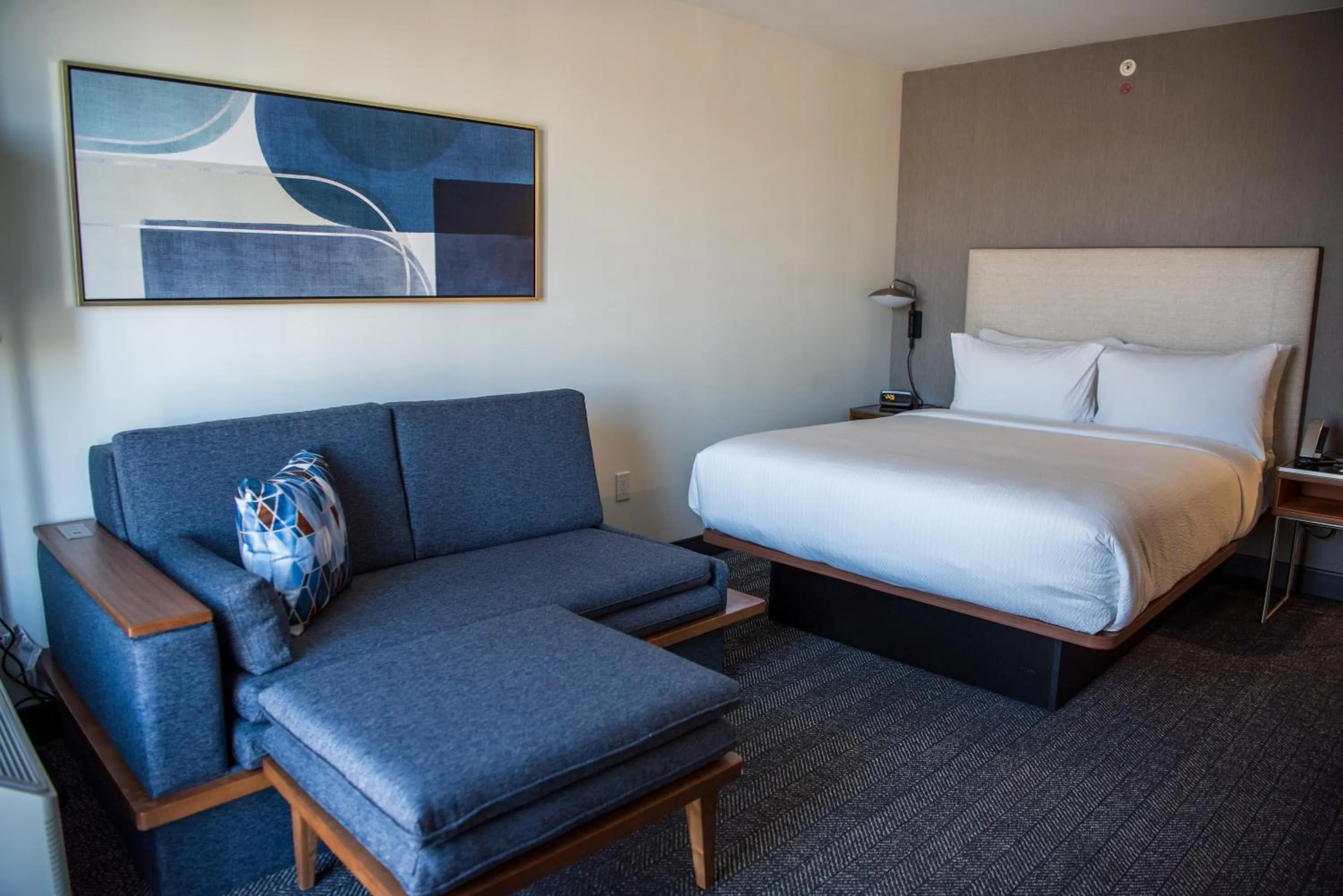 Bed in Courtyard by Marriott Lake City