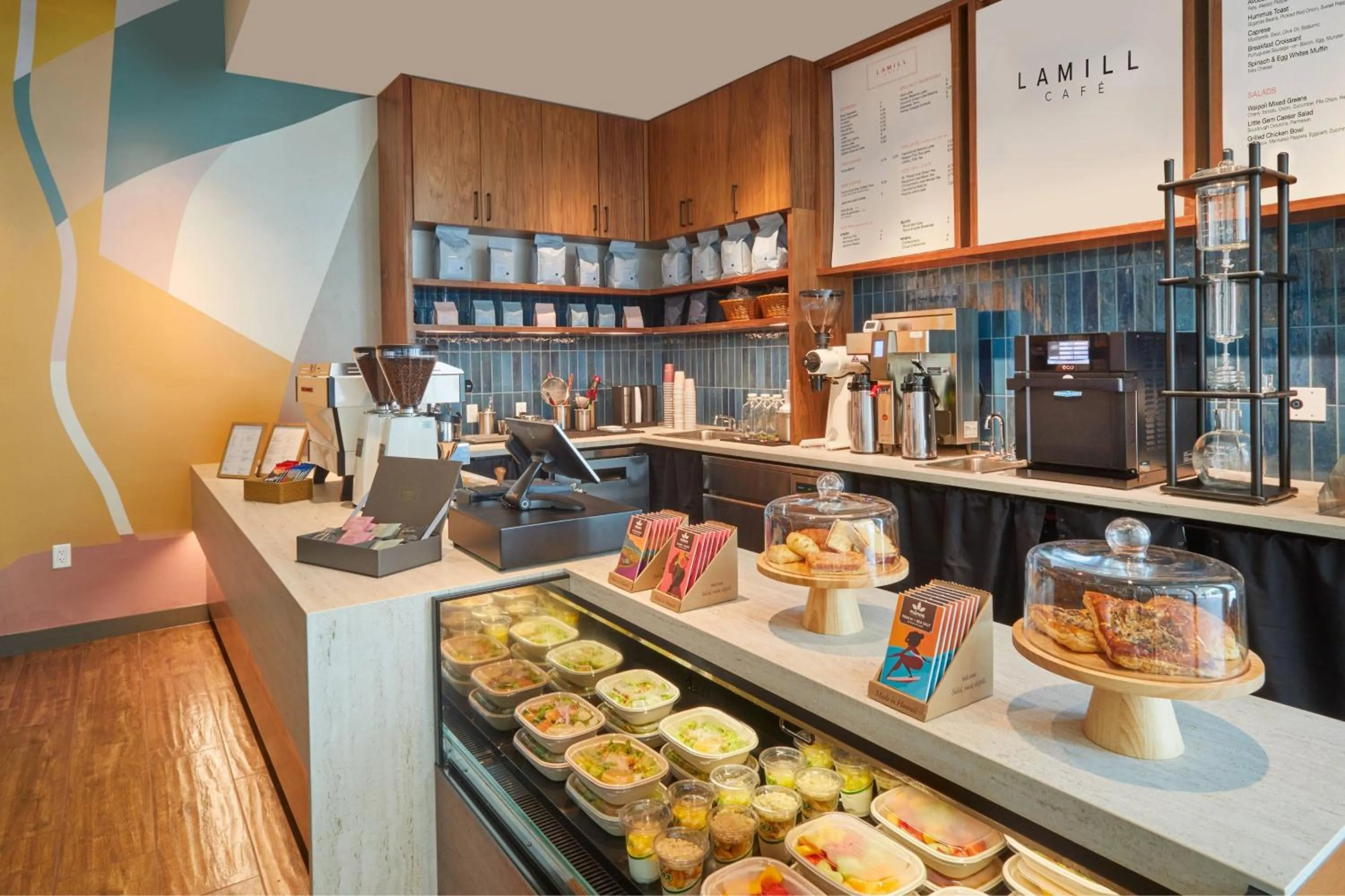 Restaurant/places to eat in Renaissance Honolulu Hotel & Spa