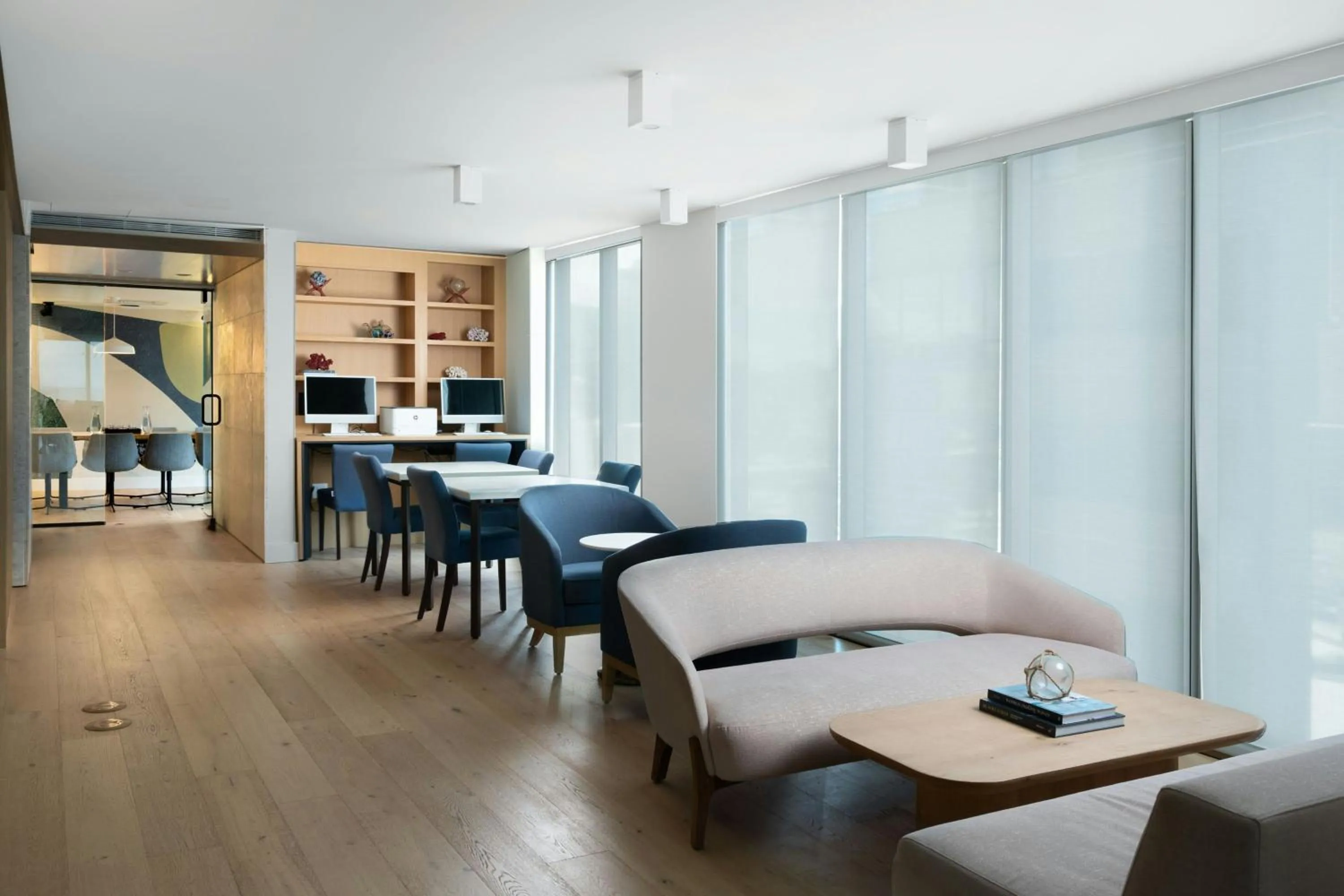 Meeting/conference room in Renaissance Honolulu Hotel & Spa