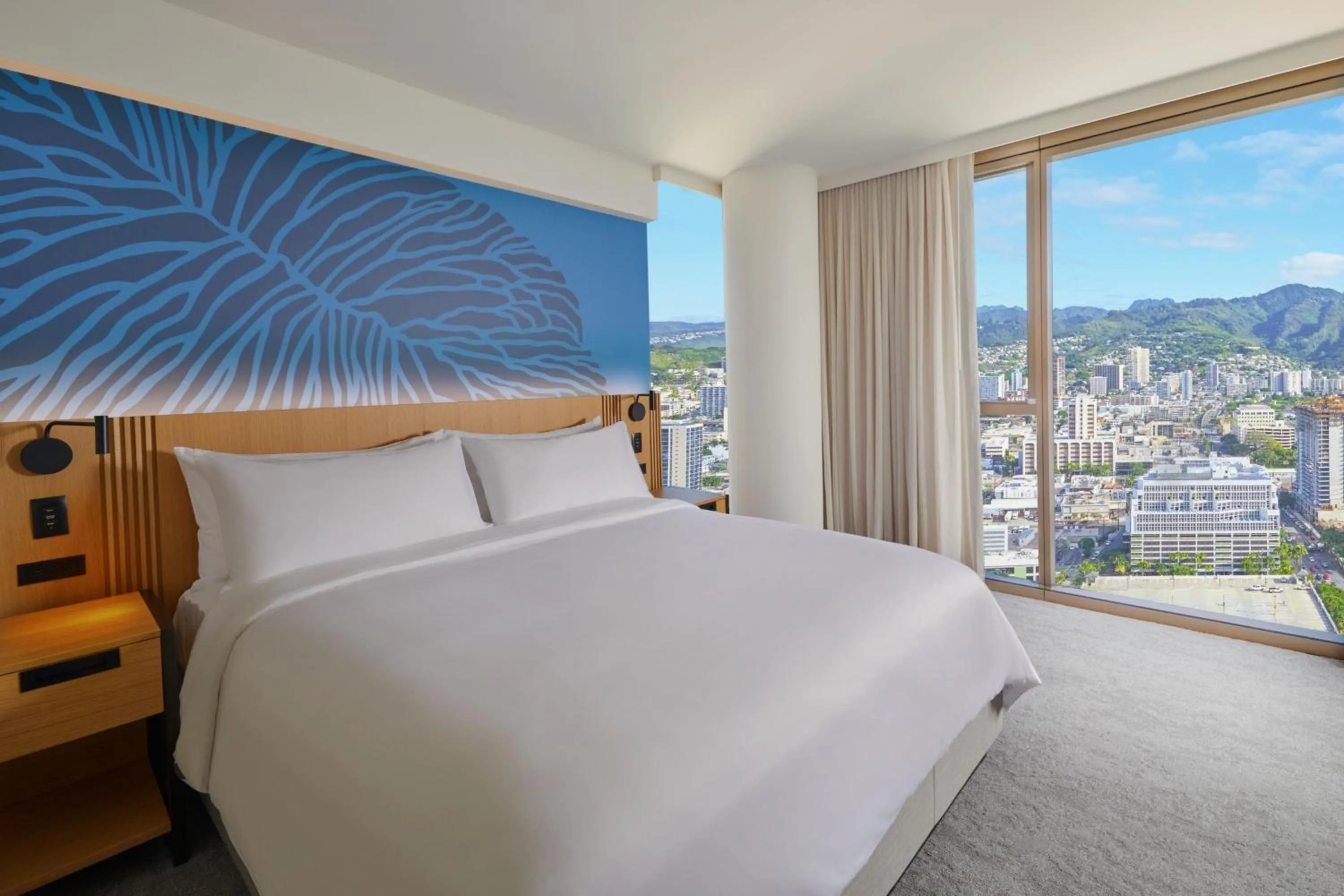 Photo of the whole room, Bed in Renaissance Honolulu Hotel & Spa