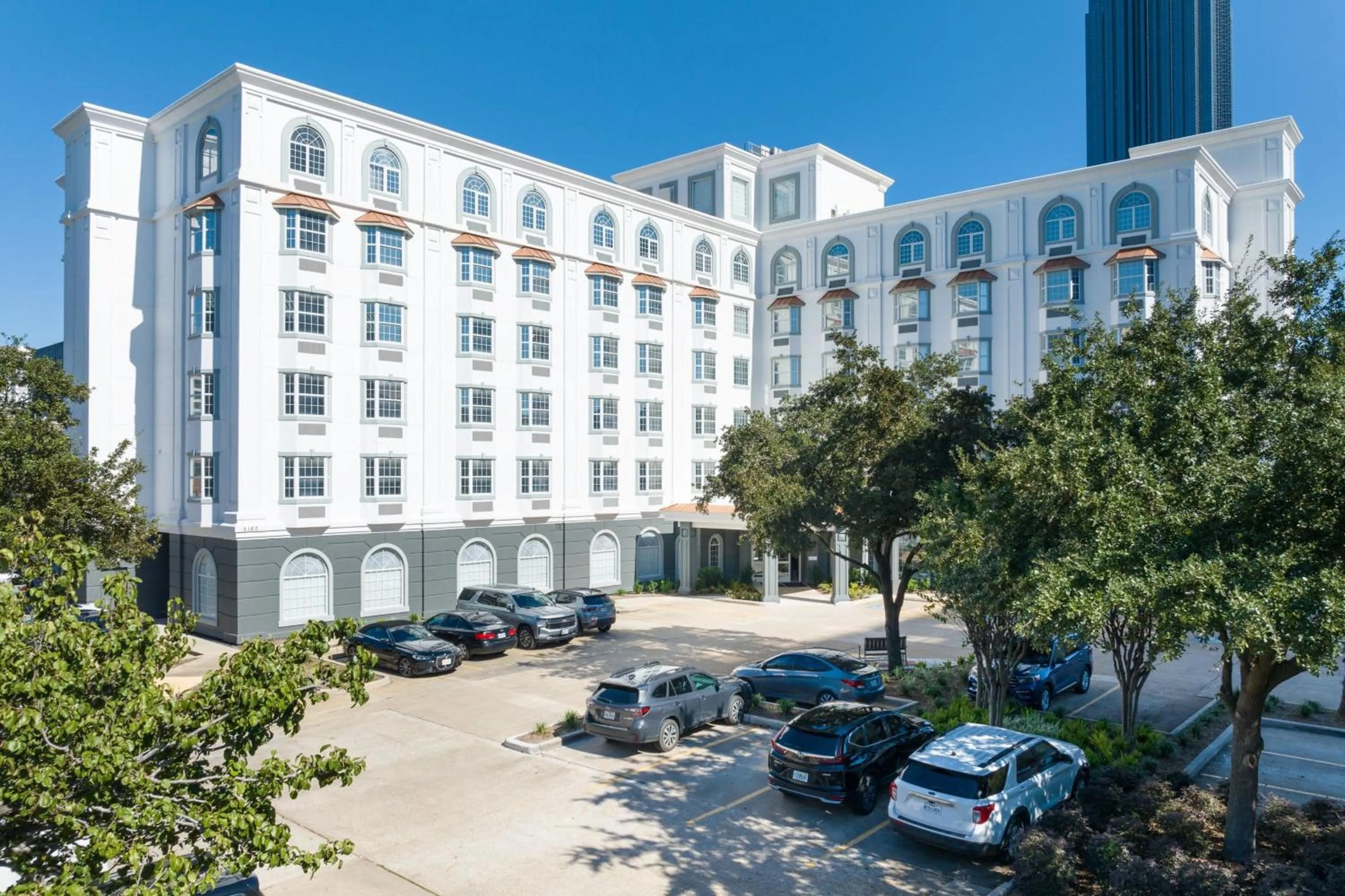 Property building in Hotel Vesper, Houston, a Tribute Portfolio Hotel