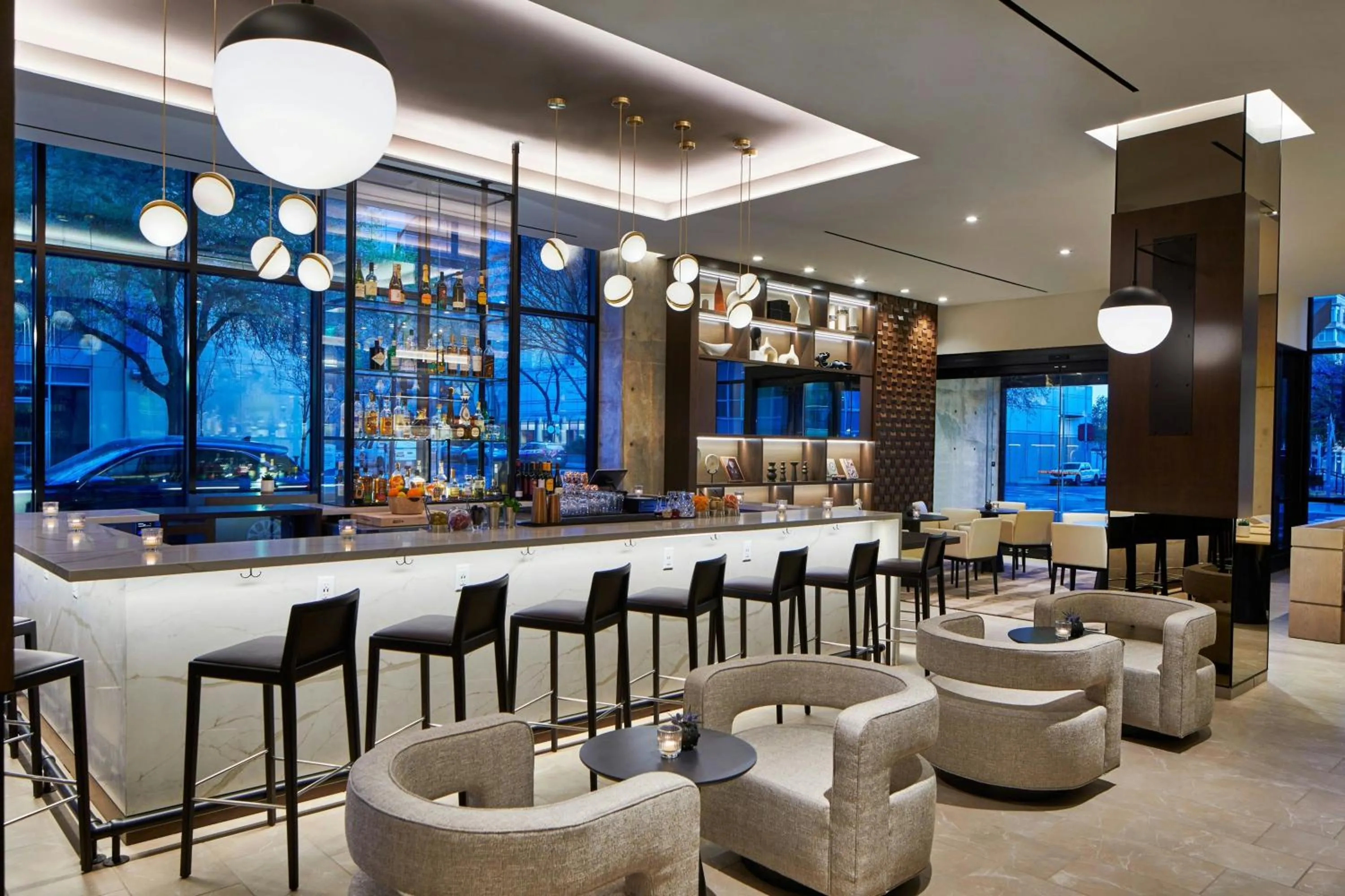 Lounge or bar in AC Hotel by Marriott Sacramento