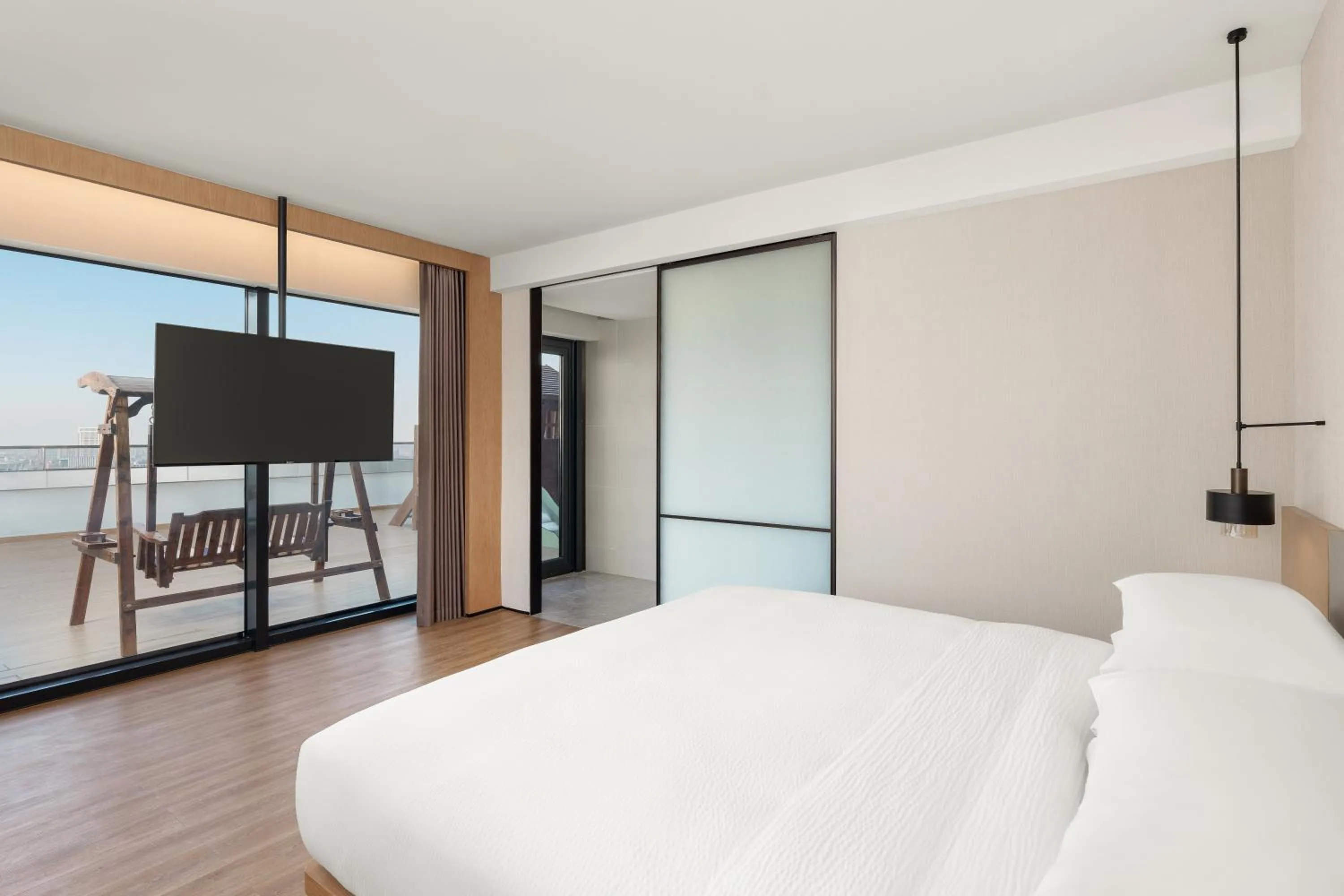 Bedroom, Bed in Fairfield by Marriott Pujiang
