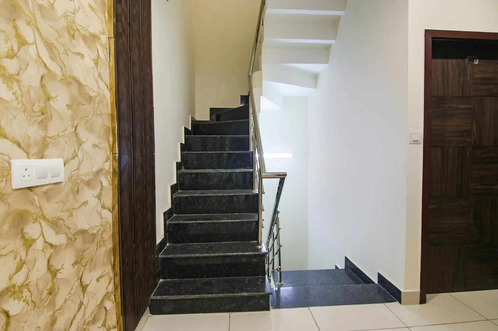 Lobby or reception in FabHotel Spring