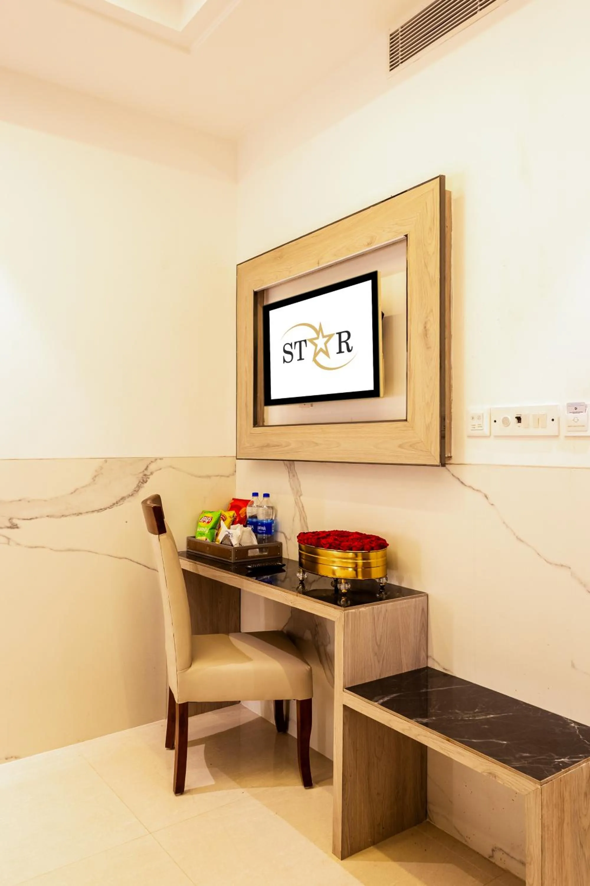 TV and multimedia in Hotel Transit International- Aerocity Delhi Airport