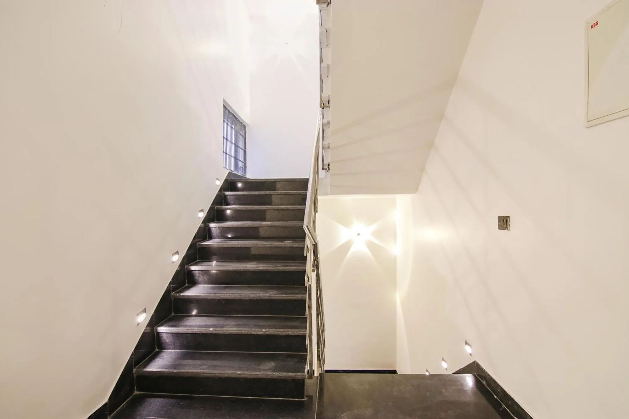 Lobby or reception in FabHotel Sky Suites Karkardooma