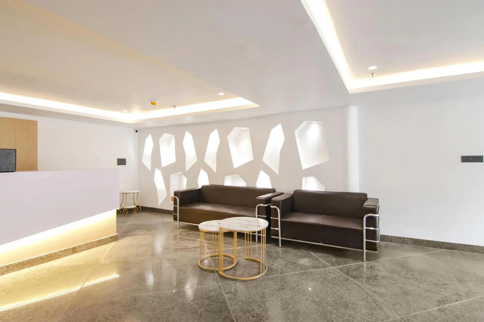 Seating area in FabHotel Sky Suites Karkardooma