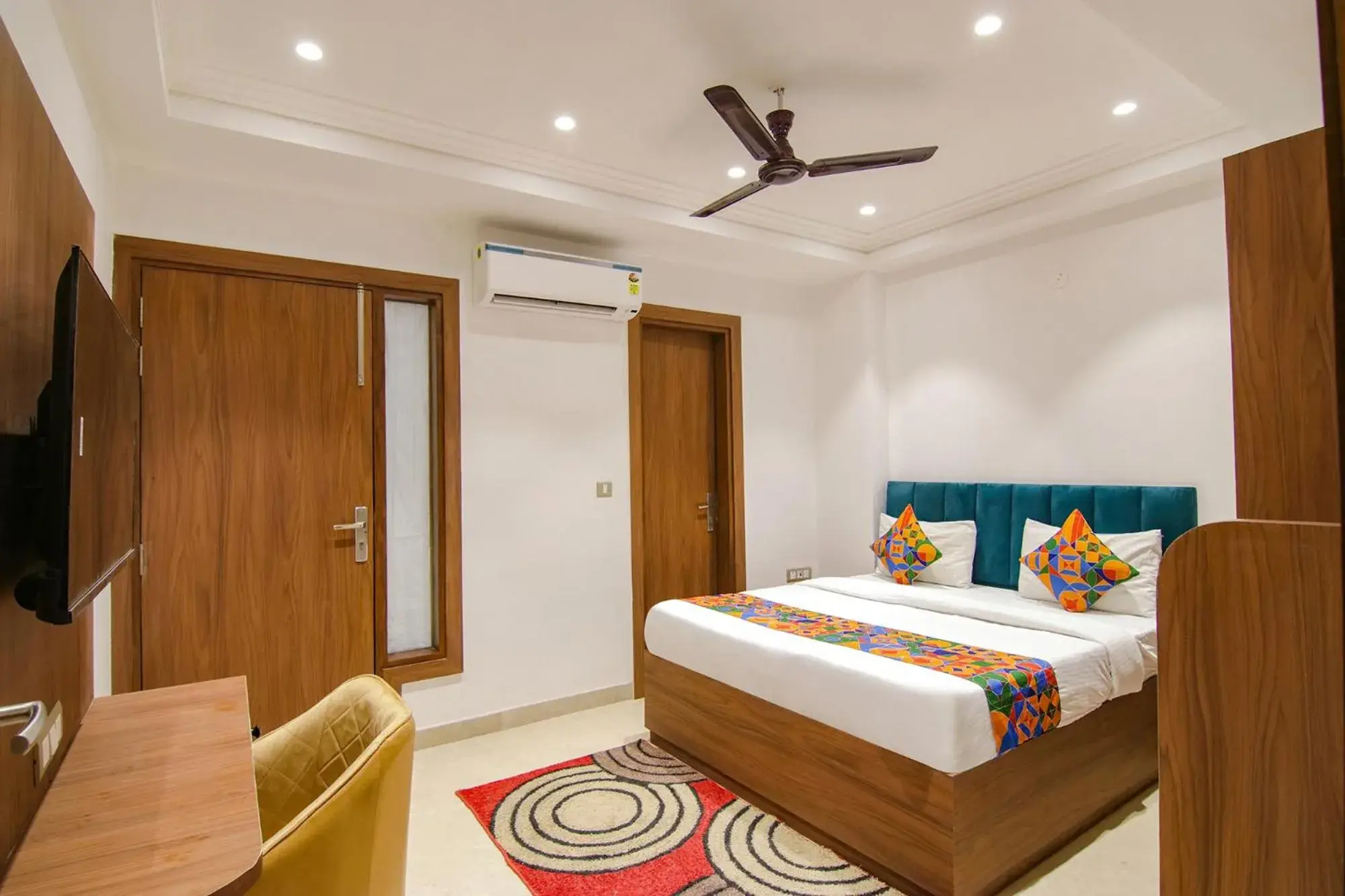 FabHotel La Serene BnB- Ashok Vihar FabHotel La Serene BnB- Ashok Vihar