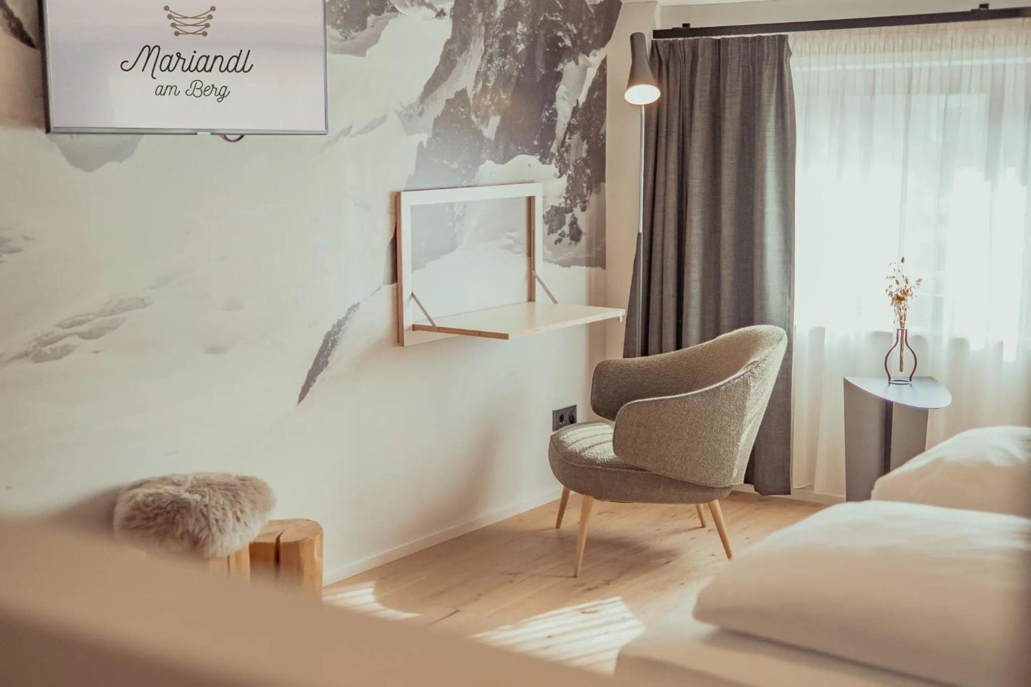 Photo of the whole room, Bed in Mariandl am Berg