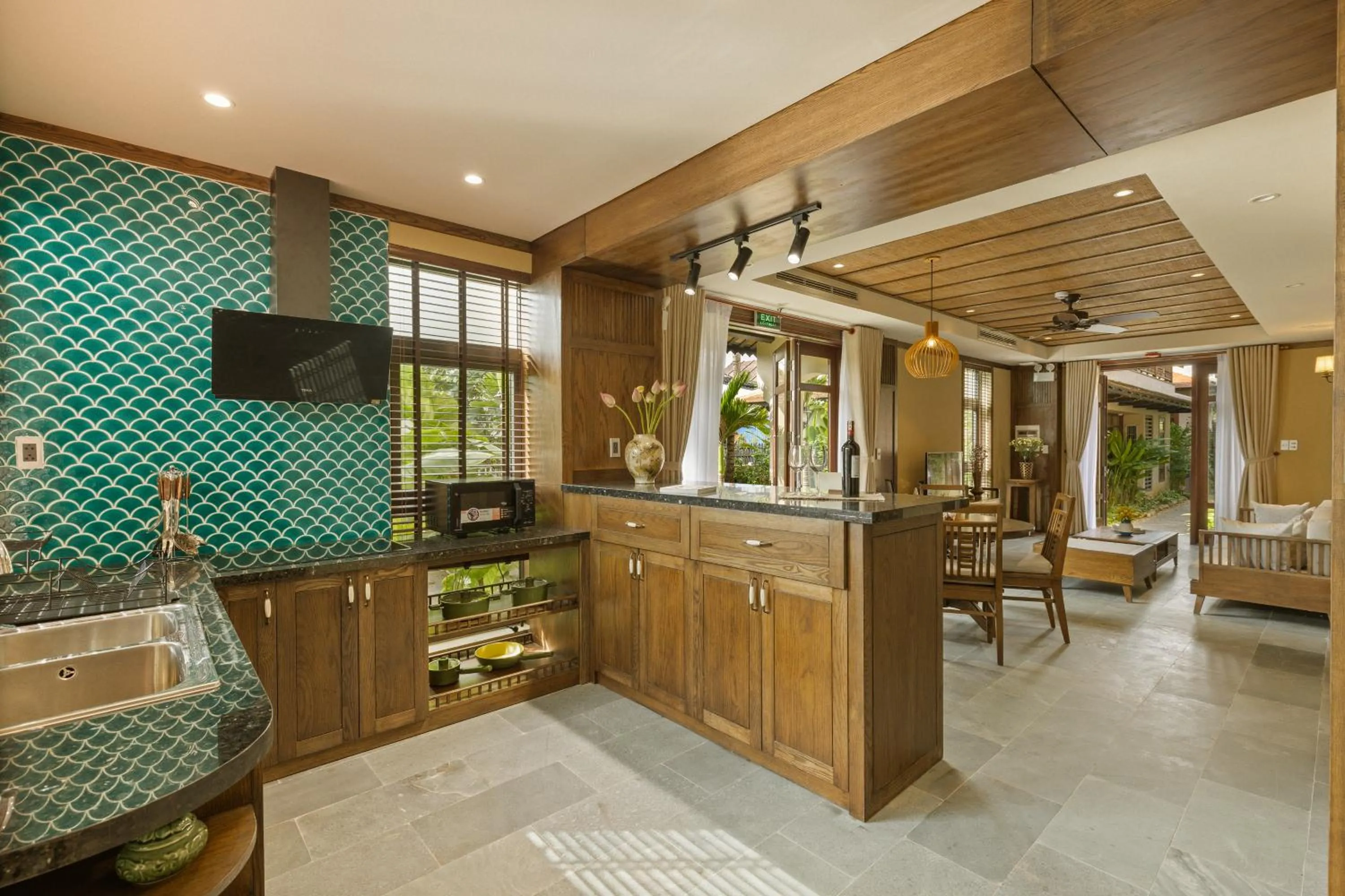 Kitchen or kitchenette in Sứ Retreat Hoi An - Riverfront Resort