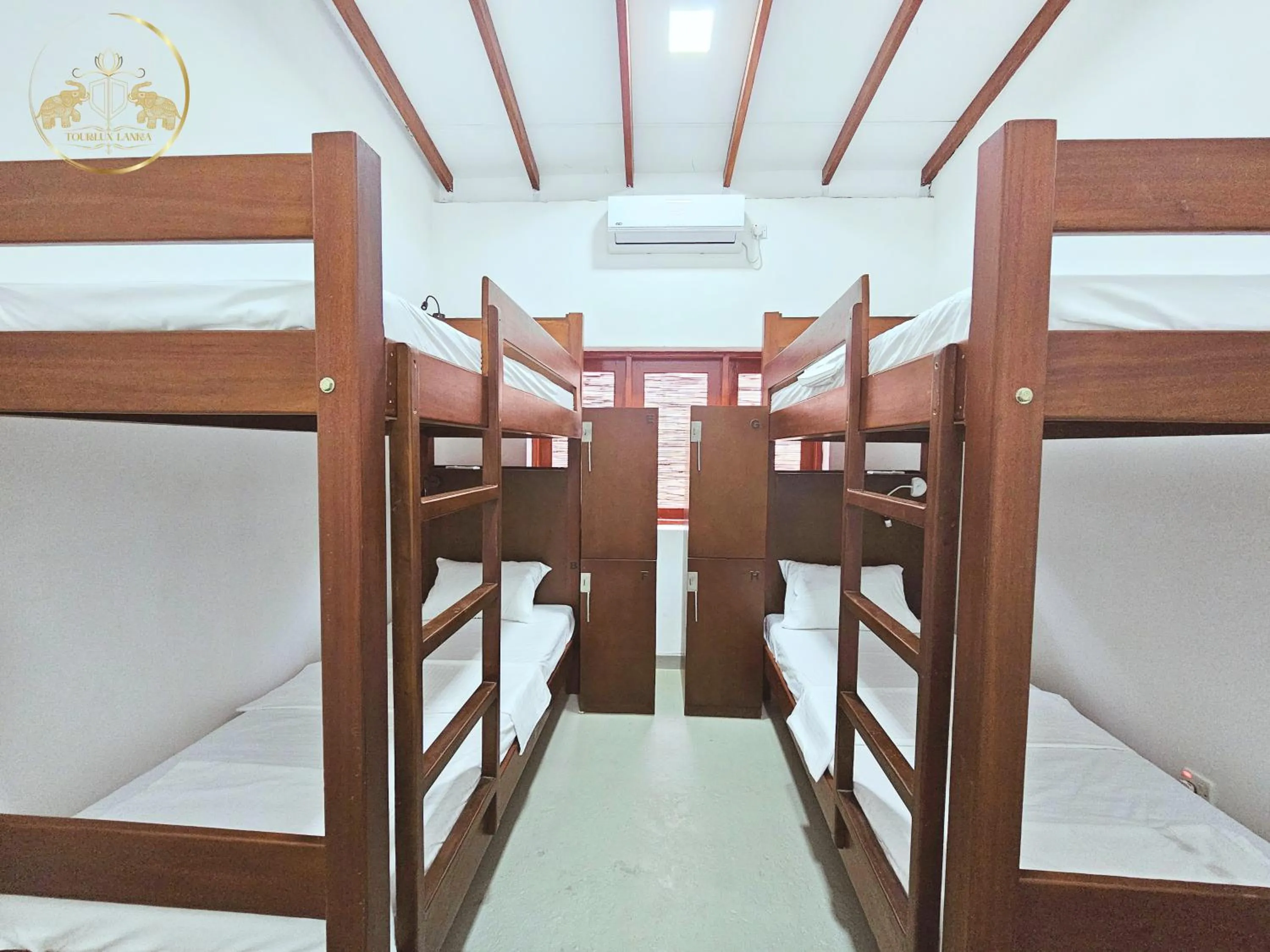 Bed in Galle Face Terrace Hostel by Tourlux