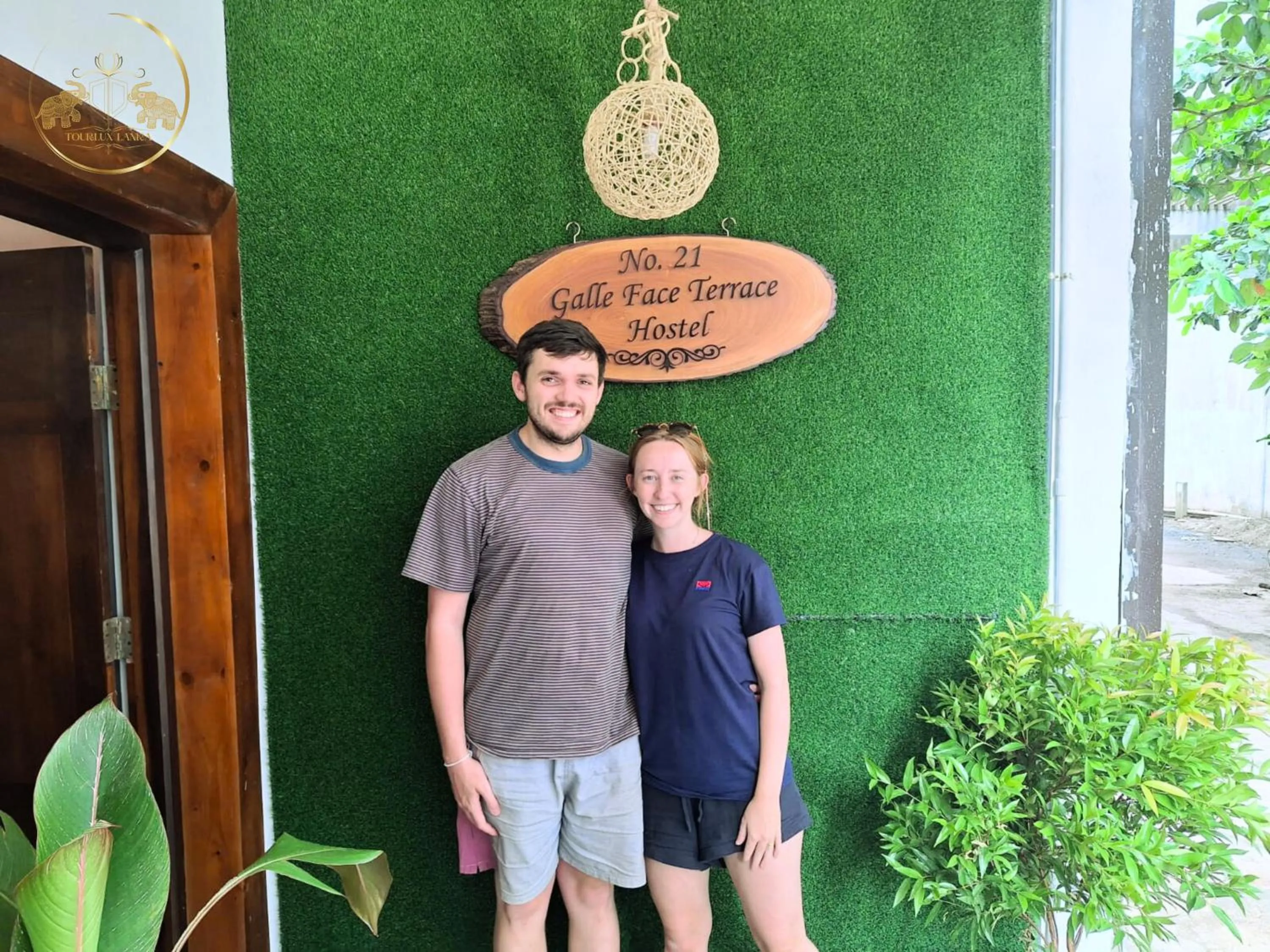 Galle Face Terrace Hostel by Tourlux