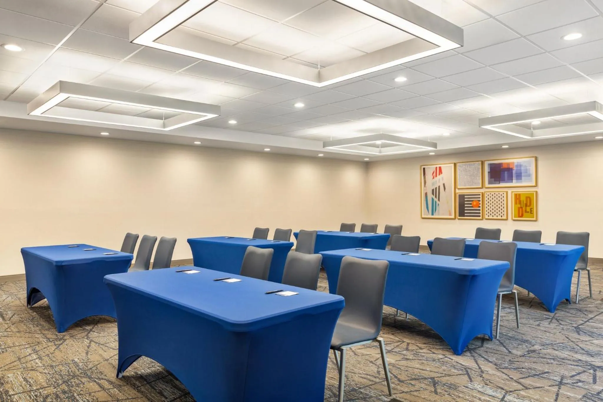 Meeting/conference room in Candlewood Suites Bessemer - Birmingham SW by IHG