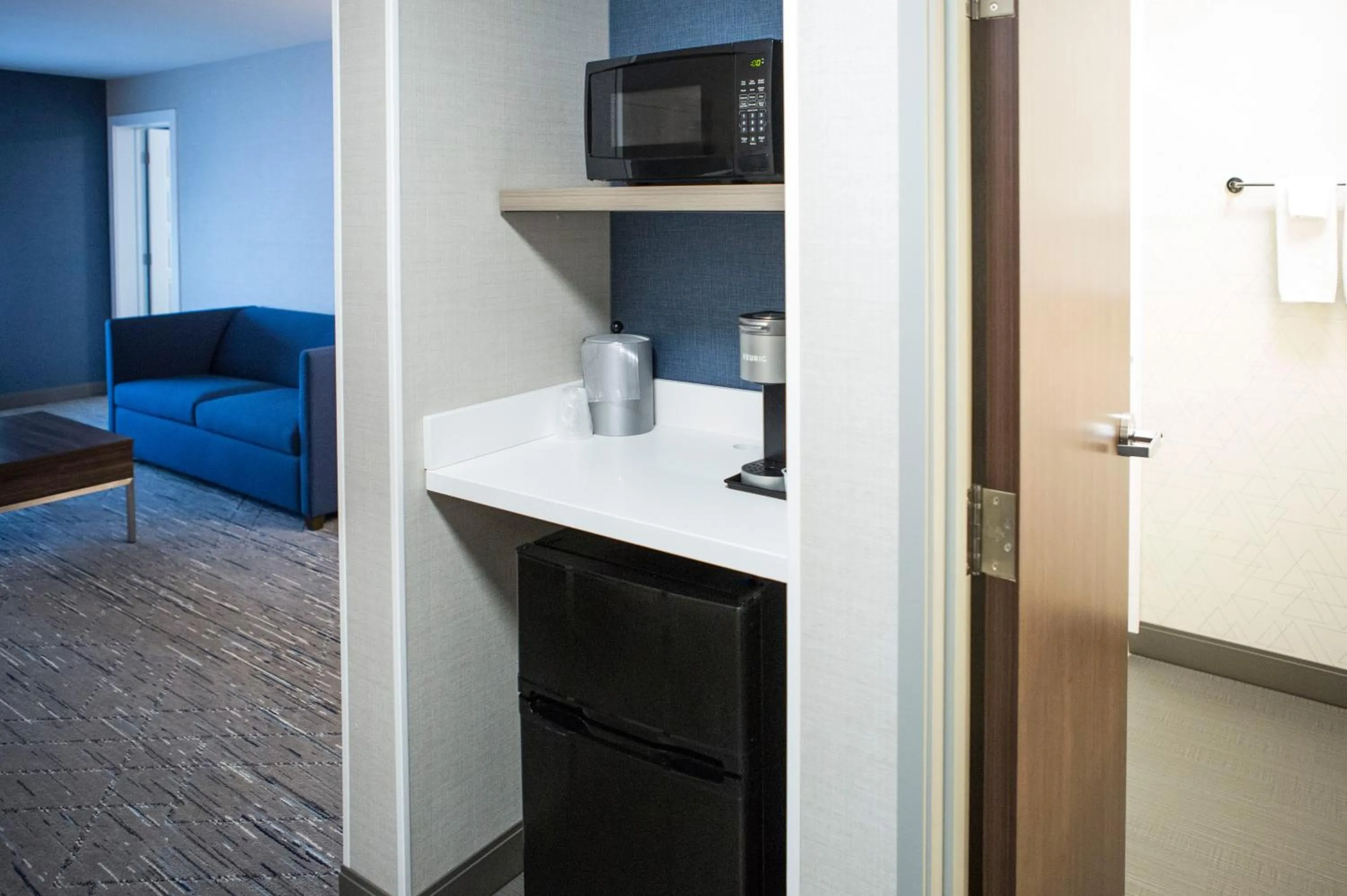 Holiday Inn Express & Suites Prince Albert - South by IHG