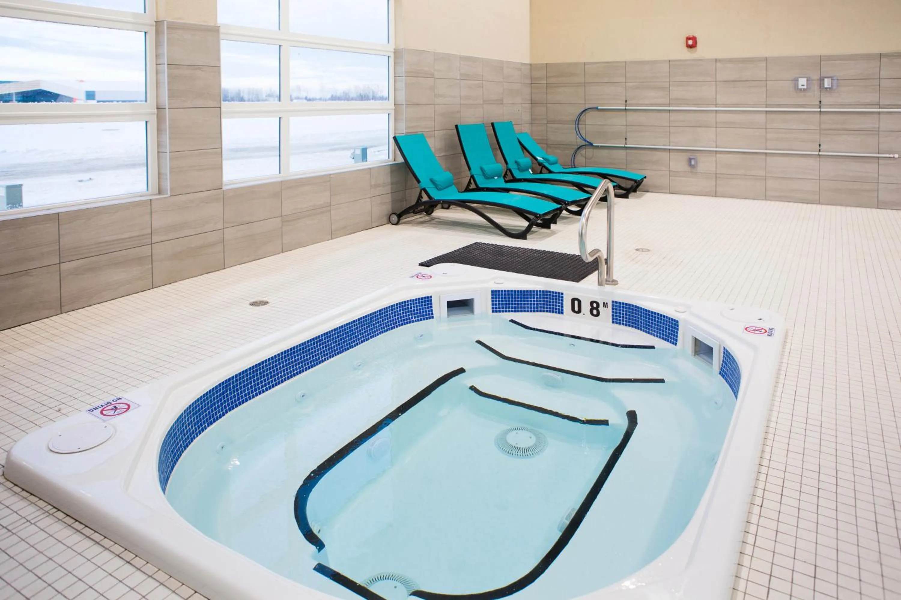 Hot Tub in Holiday Inn Express & Suites Prince Albert - South by IHG