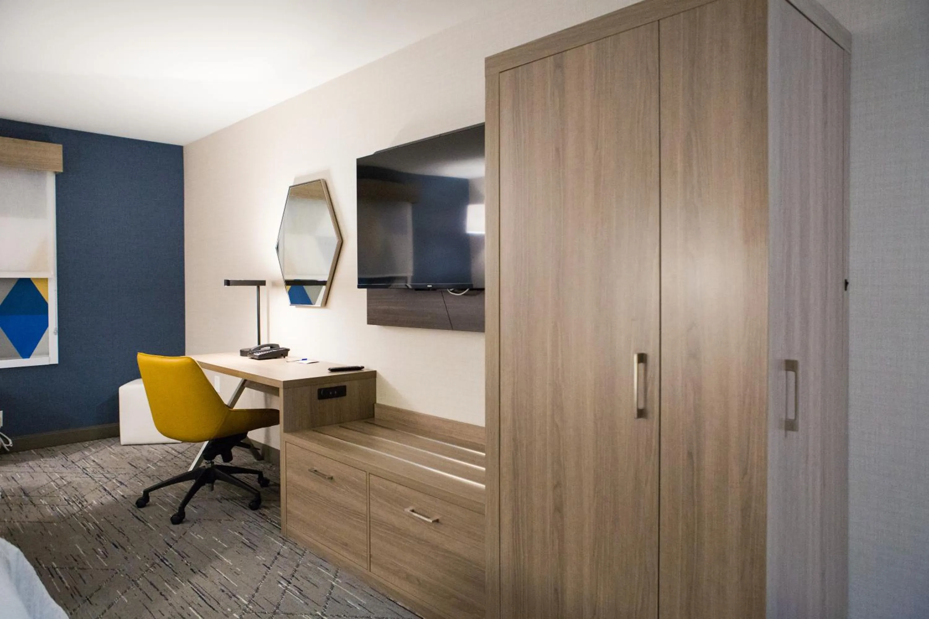 Bed in Holiday Inn Express & Suites Prince Albert - South by IHG